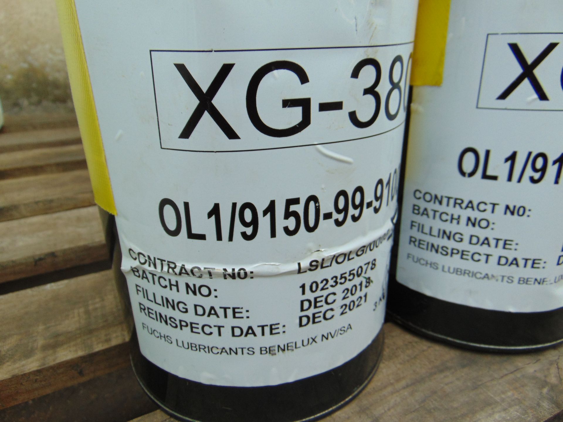 3x Unissued 3Kg Drum of XG-380 High Temperature Grease - Image 2 of 2