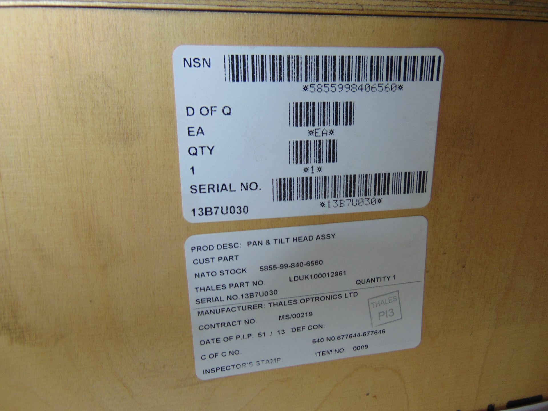 New and Unissued Pan and Tilt Thales Camera Assembly c/w Accessories in Original Packing Crate Shown - Bild 12 aus 12