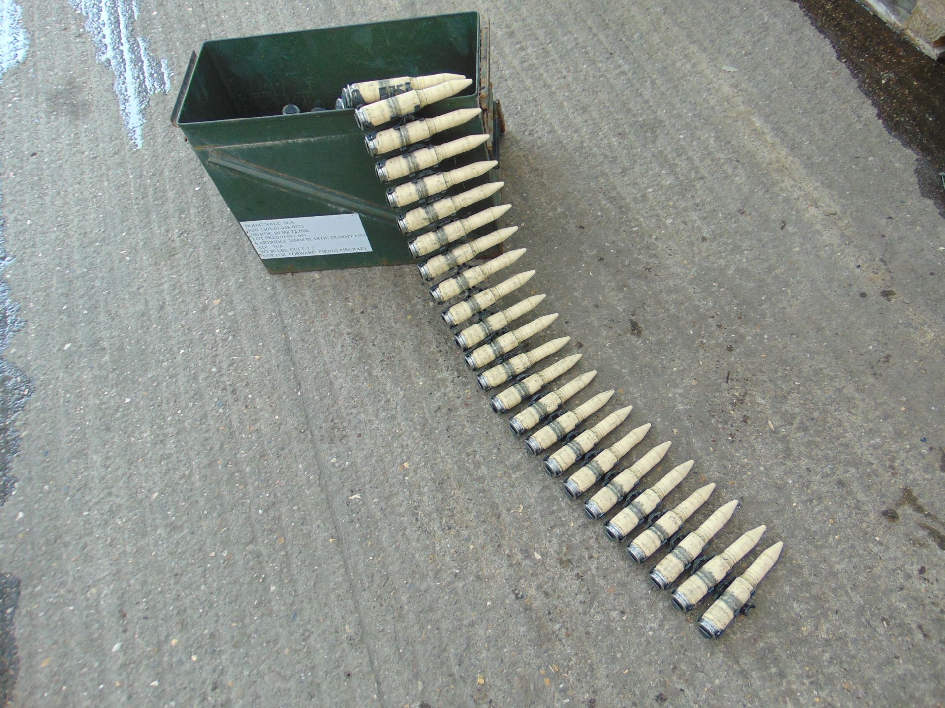 Very Rare AMMO Box containing 85 Dummy 20 mm Shells in Links