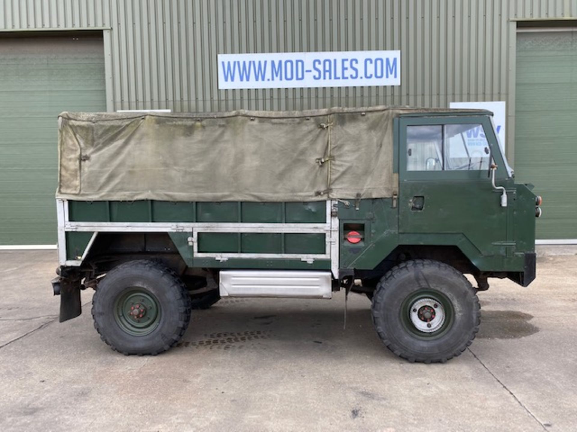 Land Rover 101" Forward Control V8 Soft Top with Fitted Winch ONLY 9,268 MILES! - Image 8 of 59