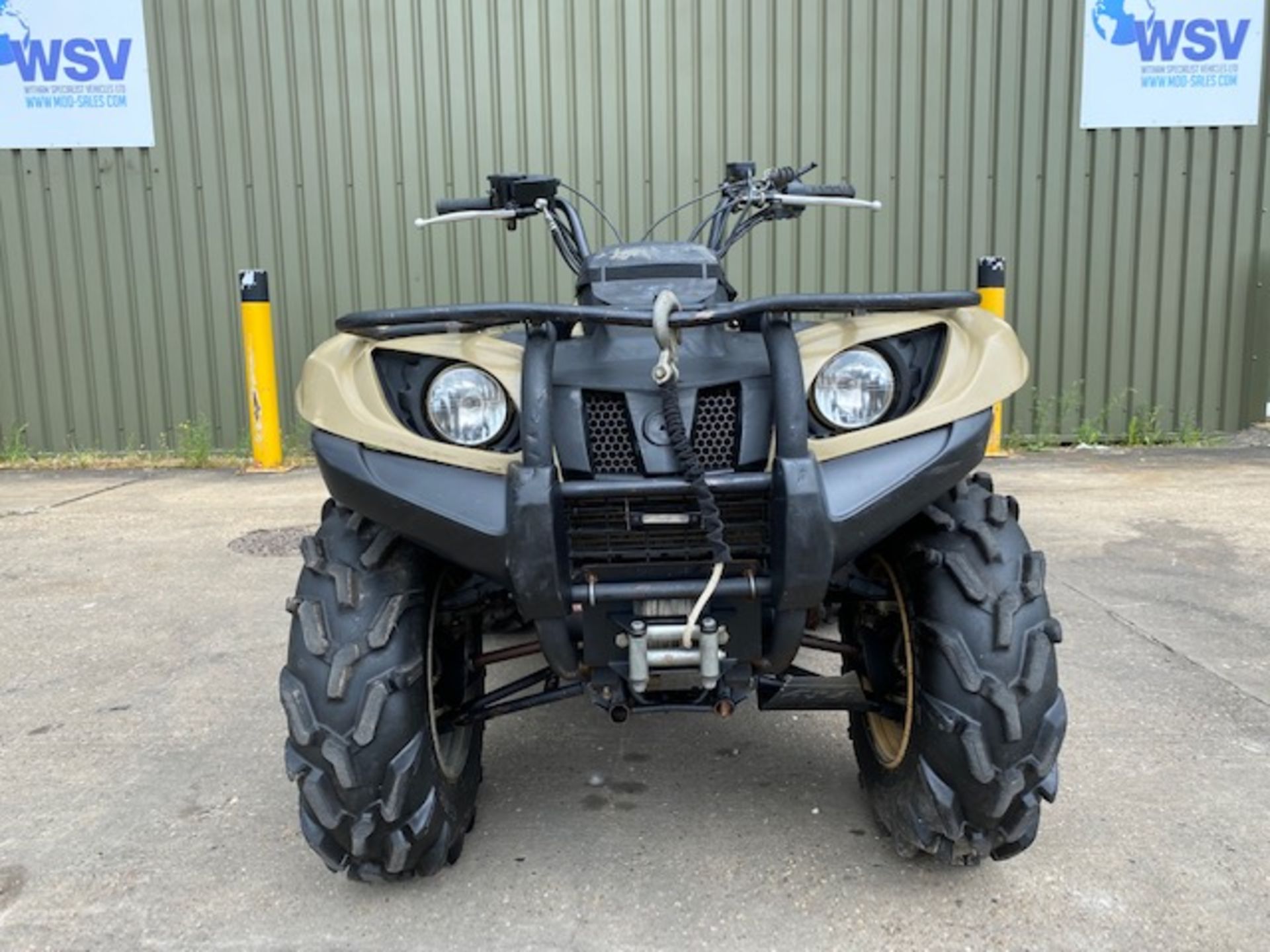 Military Specification Yamaha Grizzly 450 4 x 4 ATV Quad Bike ONLY 5,539Km!!! - Image 10 of 26