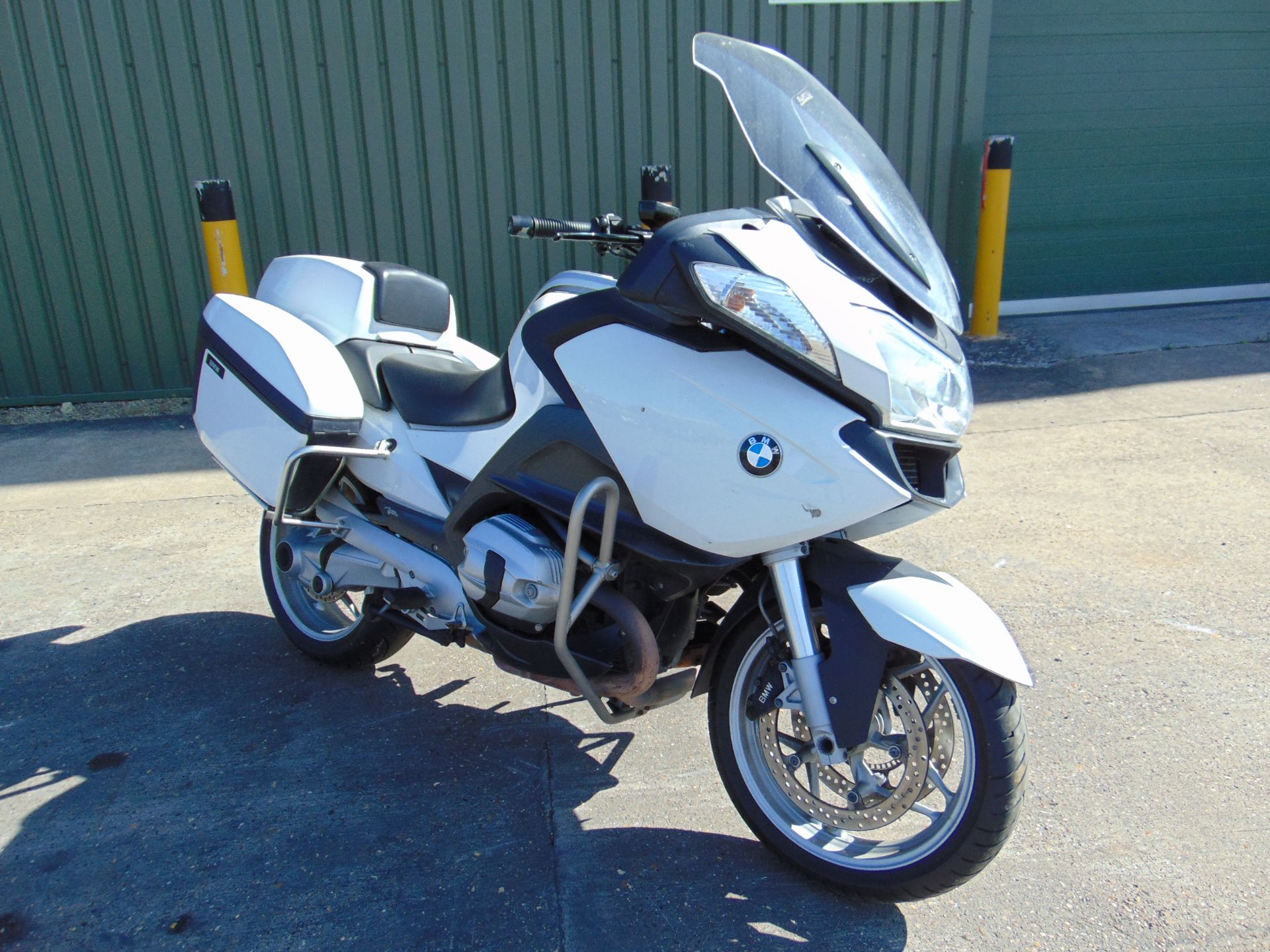 1 Owner 2013 BMW R1200RT Motorbike ONLY 61,756 Miles! - Image 2 of 22