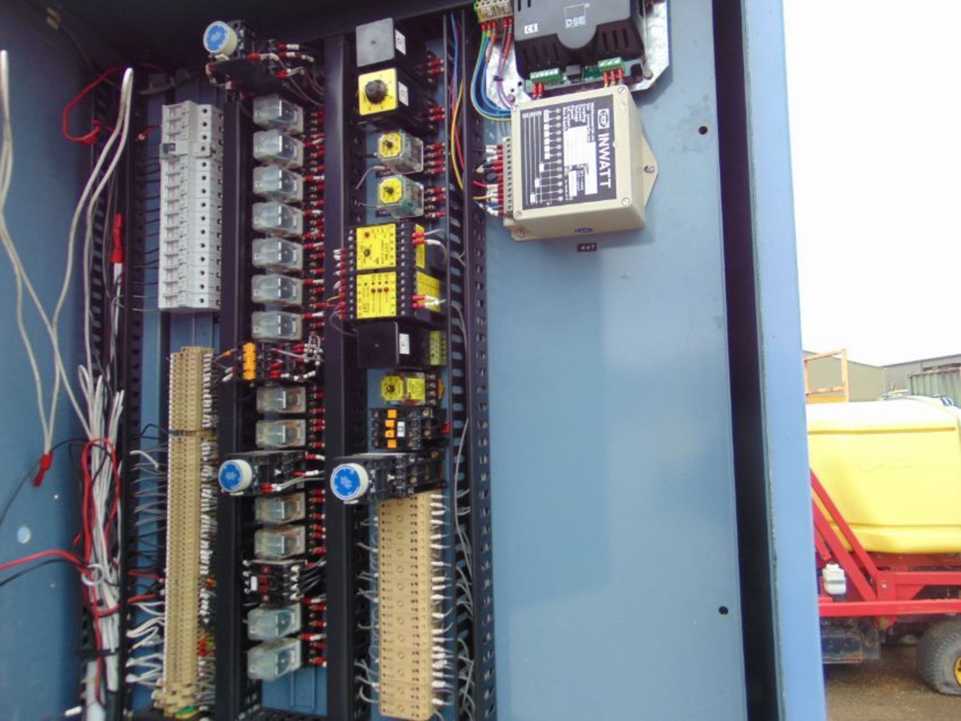 Auto Diesel 85 KVA 68 Kw 3 Phase 415/240V Standby Automatic Mains Faliure Generator ONLY 807 HOURS! - Image 19 of 20