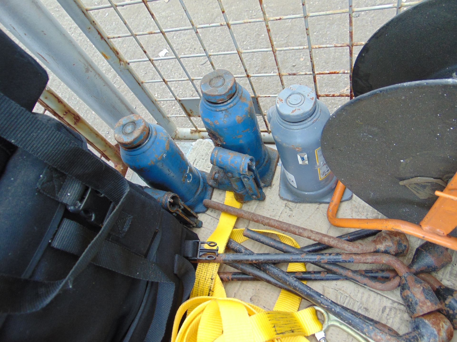 1x Stillage of Electrical Testers, Cable Reels, Jacks, Remote Controls etc - Image 5 of 7