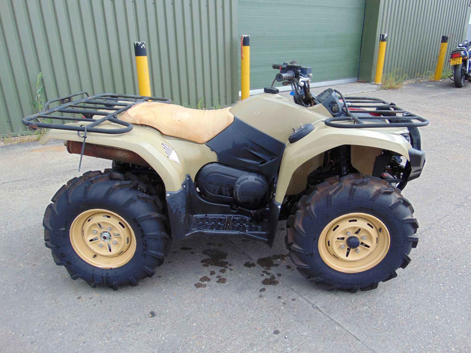 Military Specification Yamaha Grizzly 450 4 x 4 ATV Quad Bike ONLY 213 HOURS! - Image 5 of 18