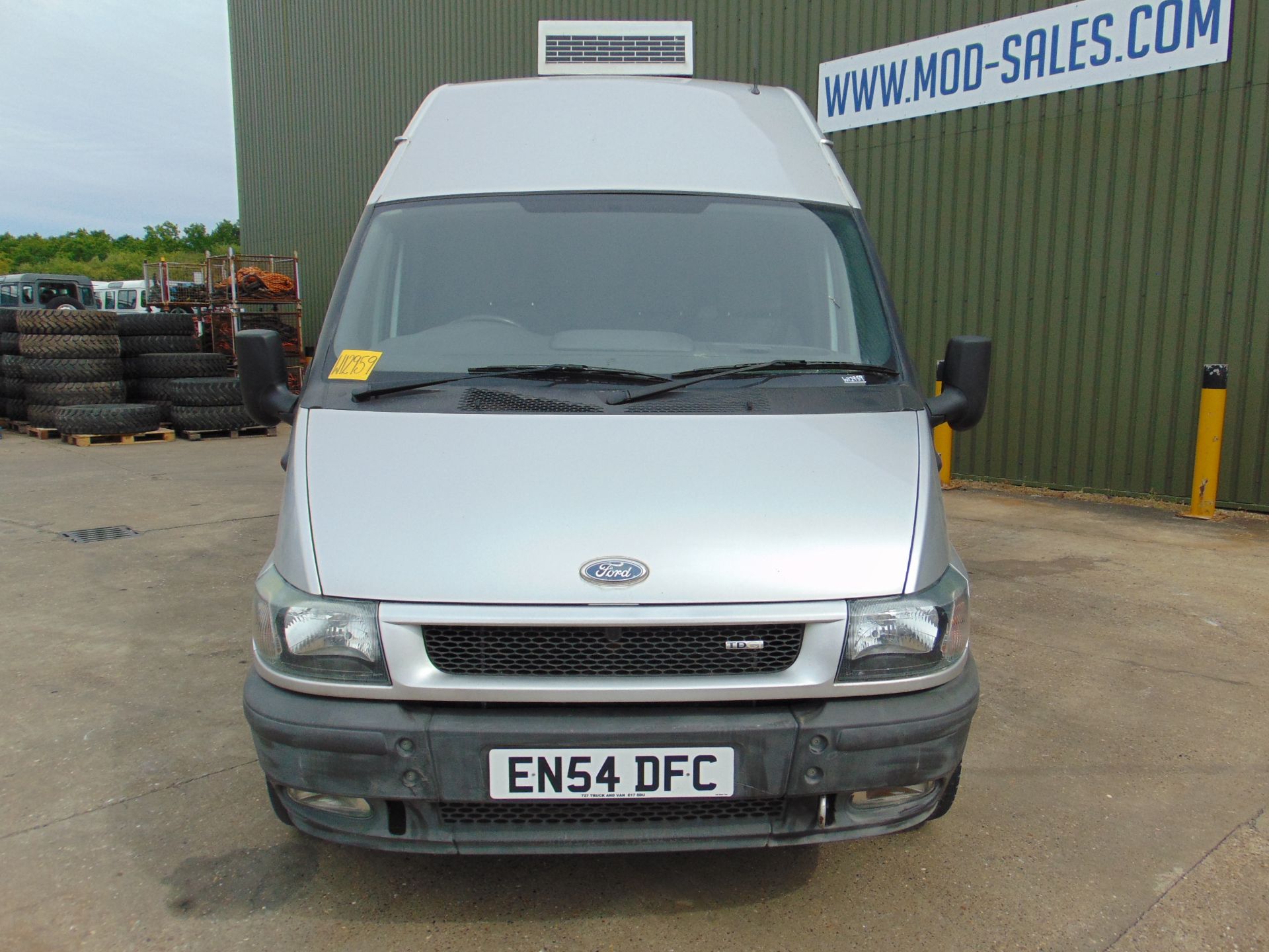 2004 Ford Transit 135 T350 LWB Mobile Surveillance & Monitoring Vehicle ONLY 11,044 Miles! - Image 3 of 41