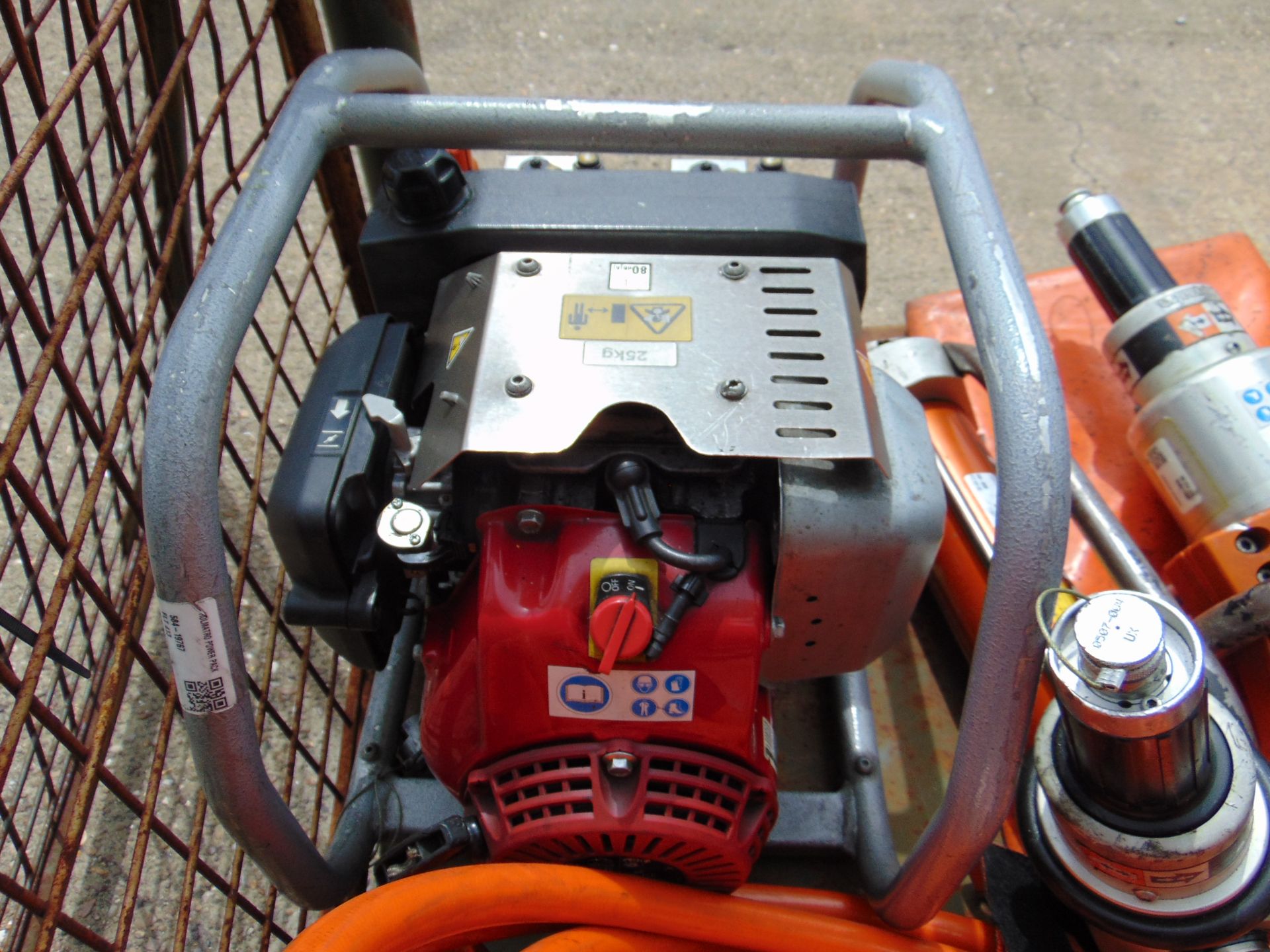 Holmatro Jaws of Life Rescue Kit inc Power Pack, Cutters, Spreaders, Ram etc - Image 3 of 18
