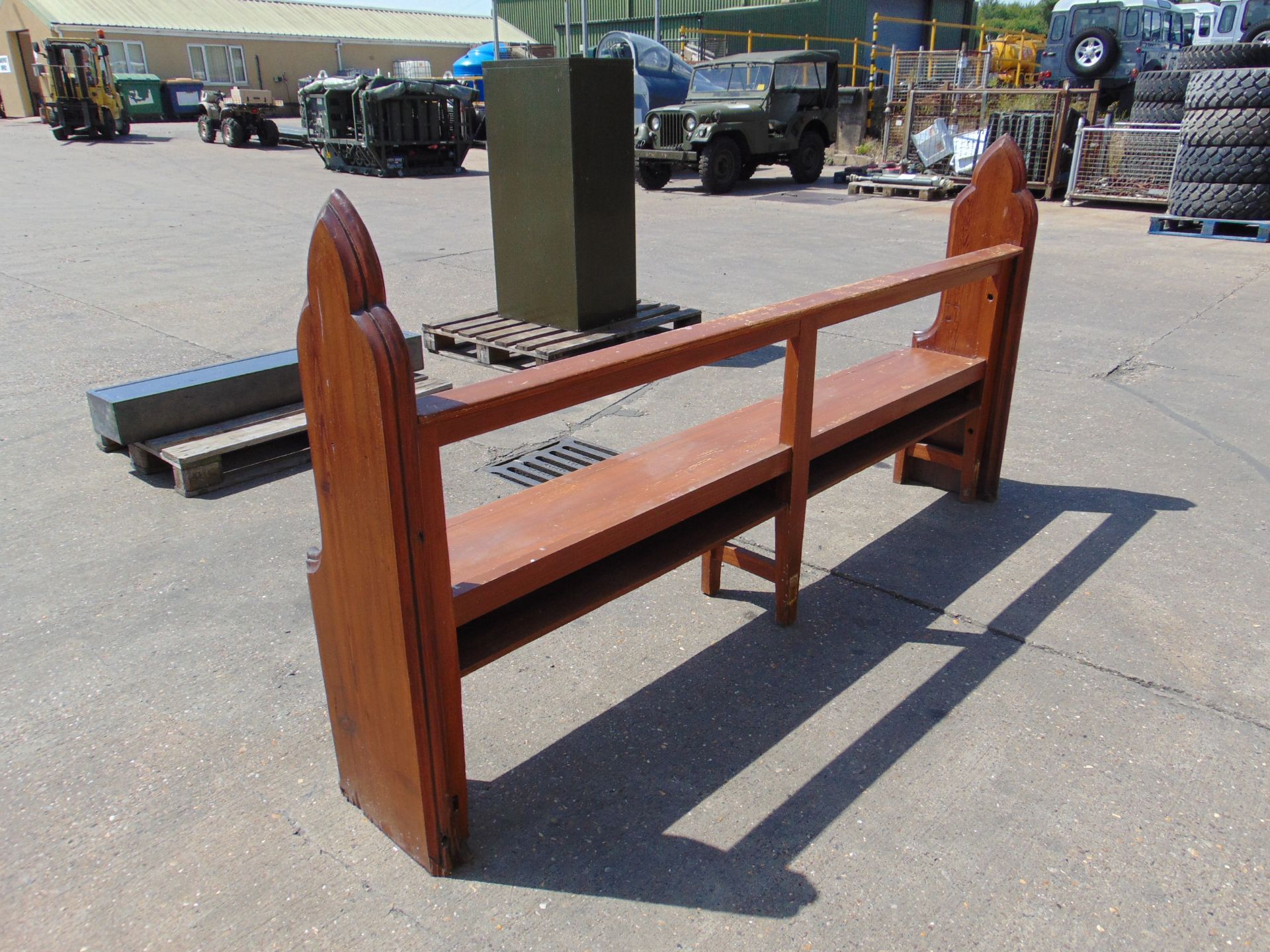 Victorian Era Pitch Pine Church Pew c/w Attractive Decorative Scrolls - Image 4 of 5