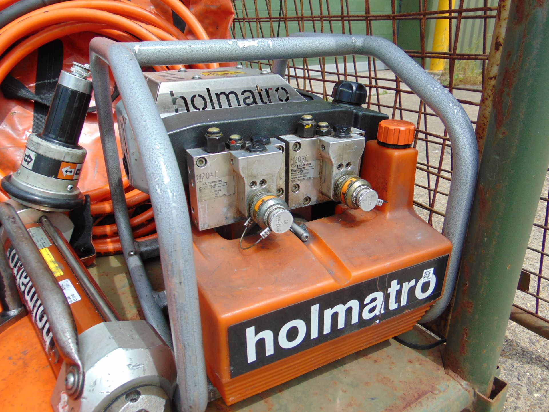 Holmatro Jaws of Life Rescue Kit inc Power Pack, Cutters, Spreaders, Ram etc - Image 2 of 18