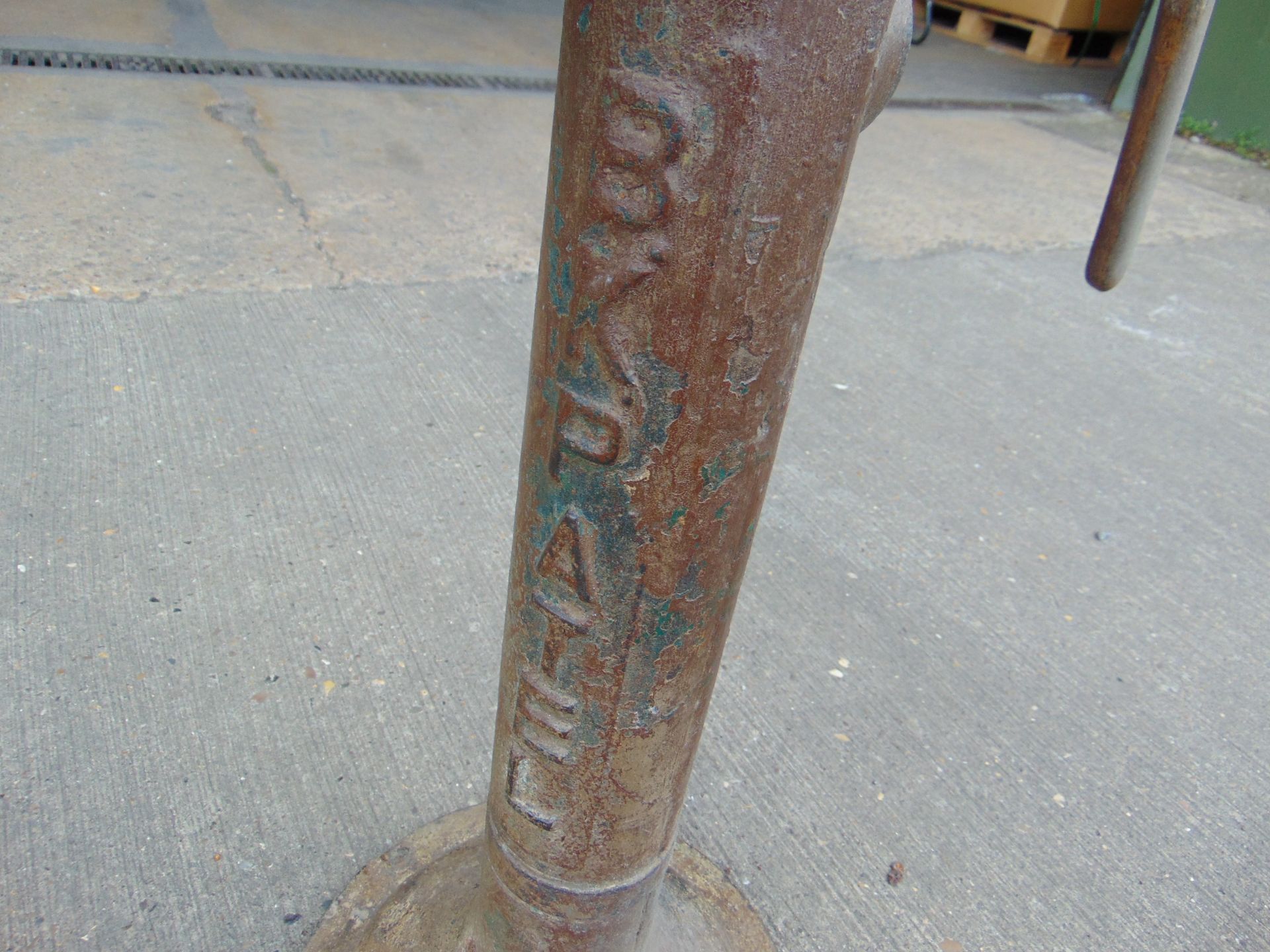 Genuine Anitique Full Size Cast Iron Water Pump - Image 6 of 6