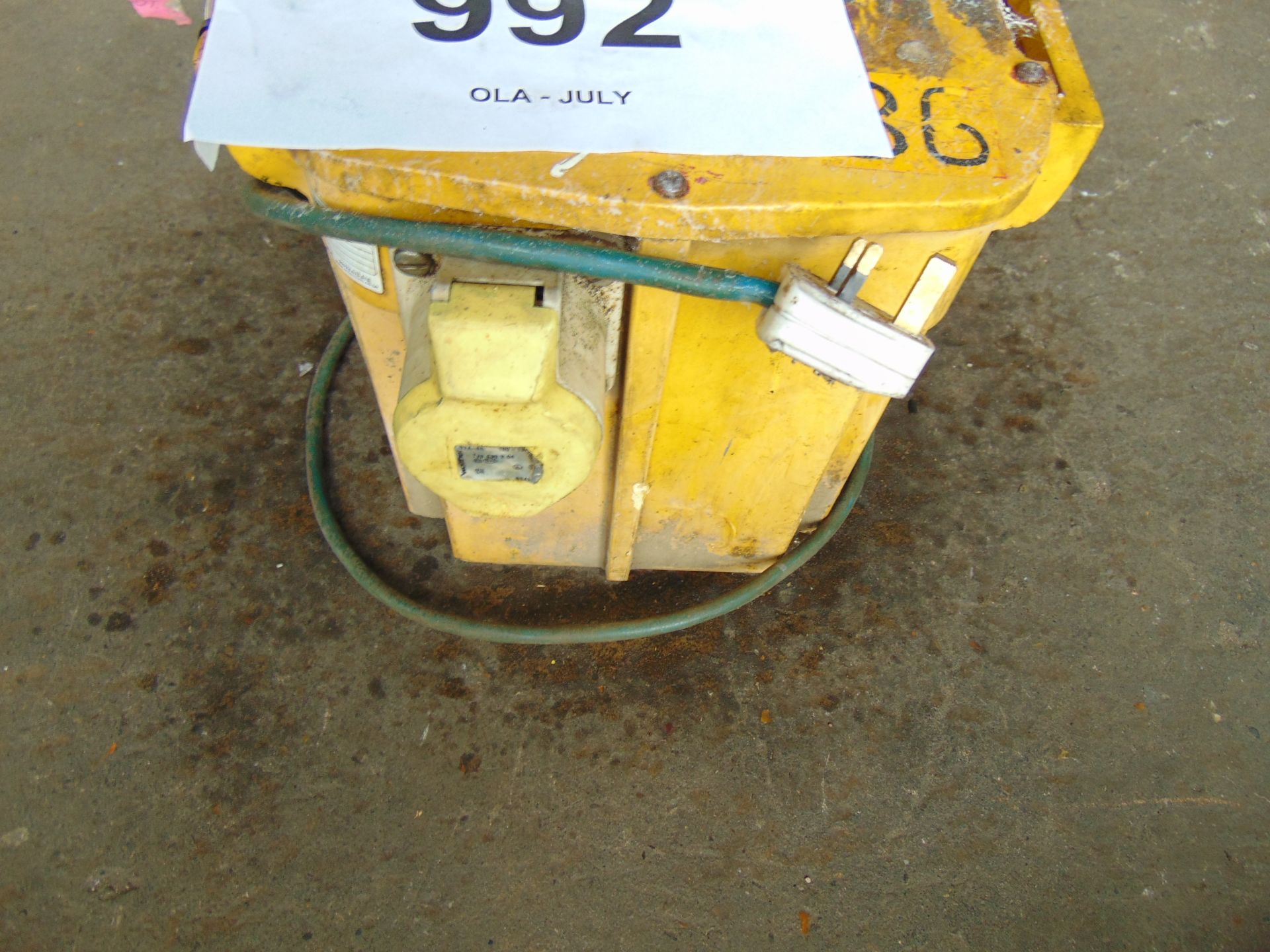 240 Volt to 110 Volt HD Transformer as shown - Image 5 of 5