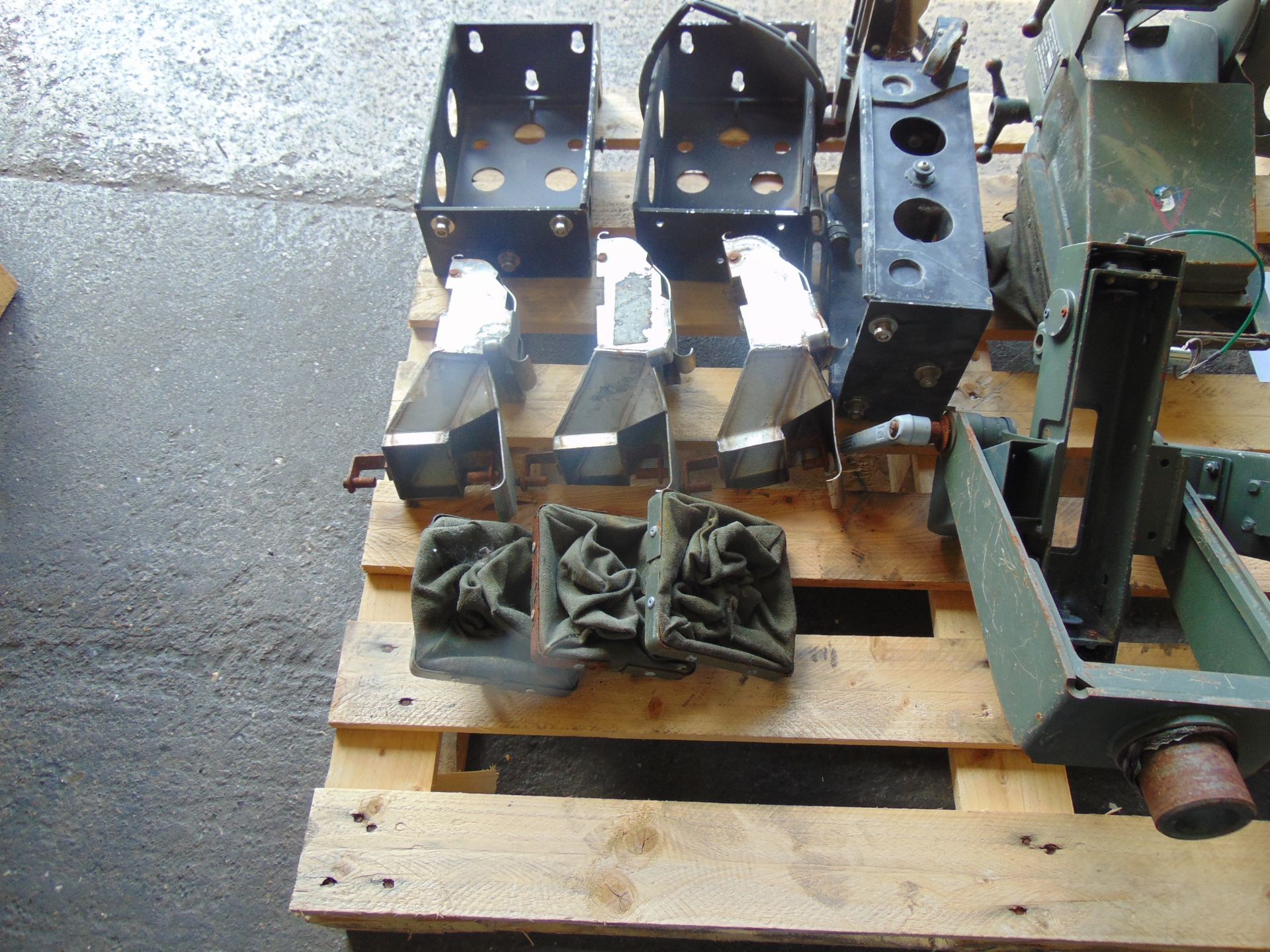 Machine Gun Pintles etc As shown 1 x pallet - Image 4 of 7