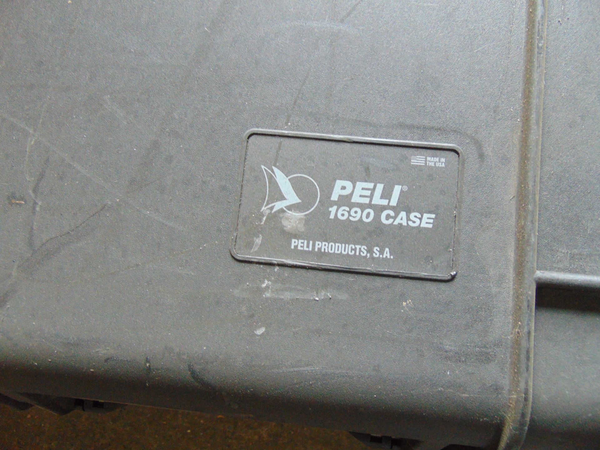 Harris Directional Antenna unit in HD Peli 1690 case with wheels Unissued - Image 7 of 7