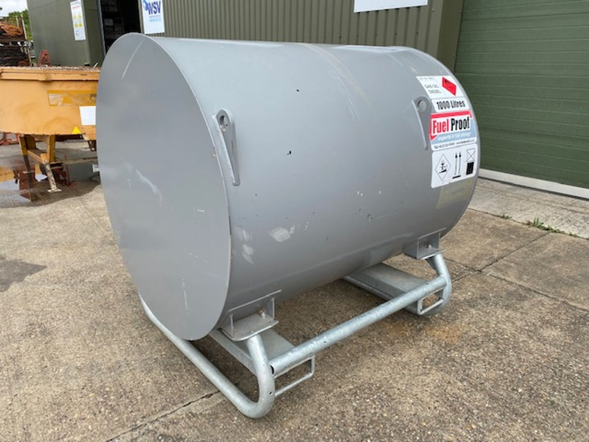 Fuelproof 1000 litre bunded Demountable fuel tank Hardly Used - Image 3 of 16