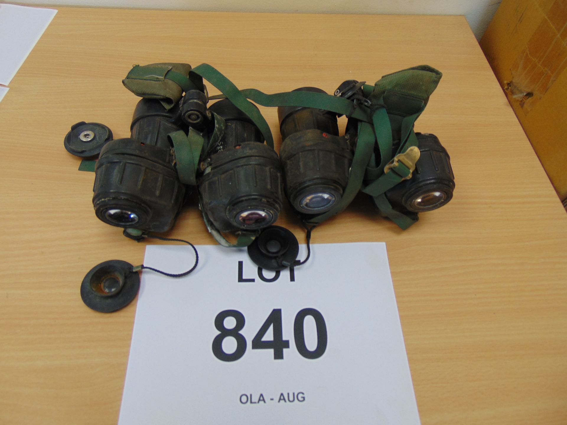 2 Pairs of Avimo L12A1 British Army Binos Self Focusing 7x42 for spares or repair