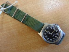 V. NICE UNISSUED CONDITION CWC W10 BRITISH ARMY SERVICE WATCH NATO MARKS WATER RESISTANT DATE 2005