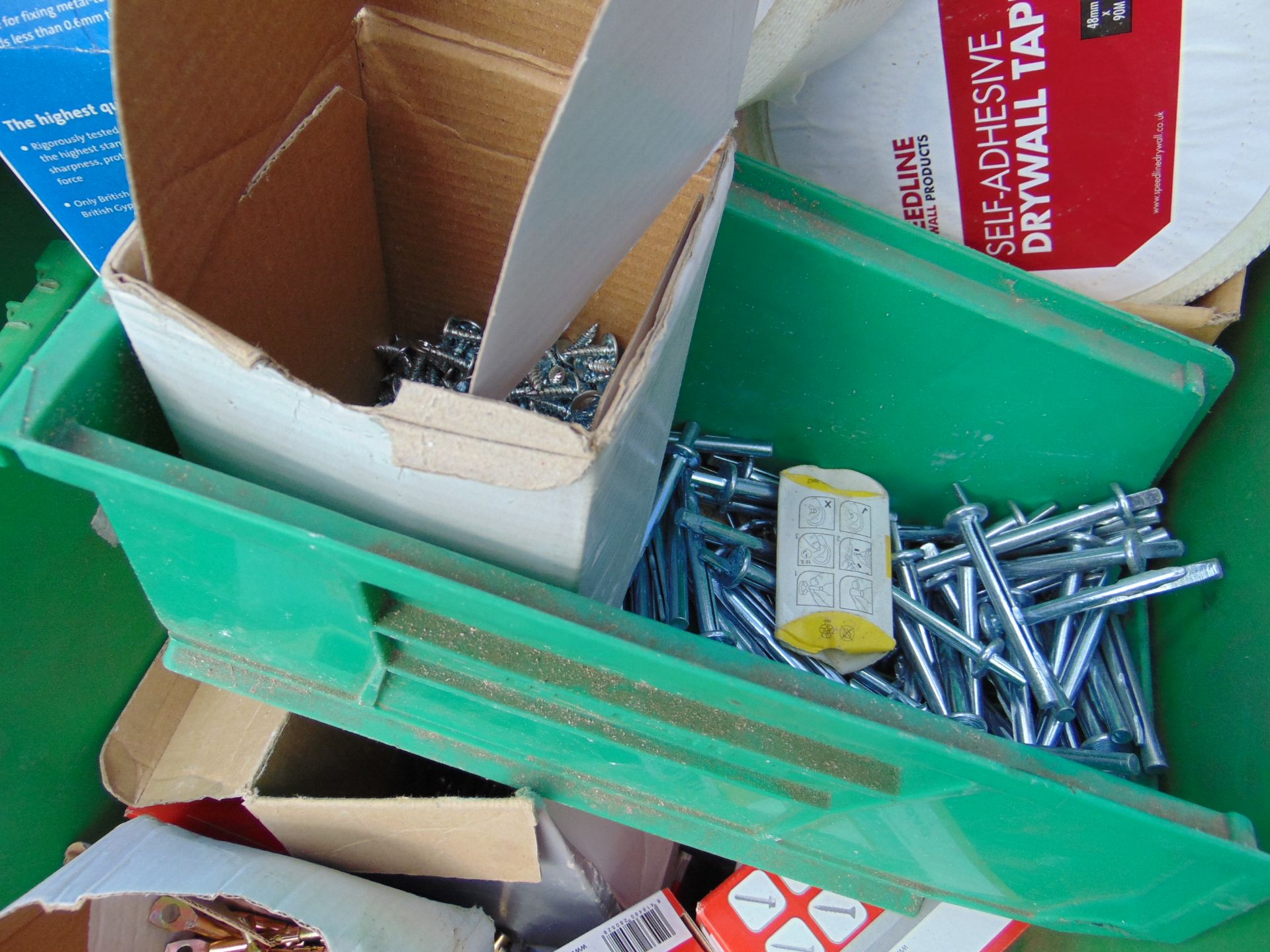Large QTY of Screws, Fixings etc - Image 5 of 9