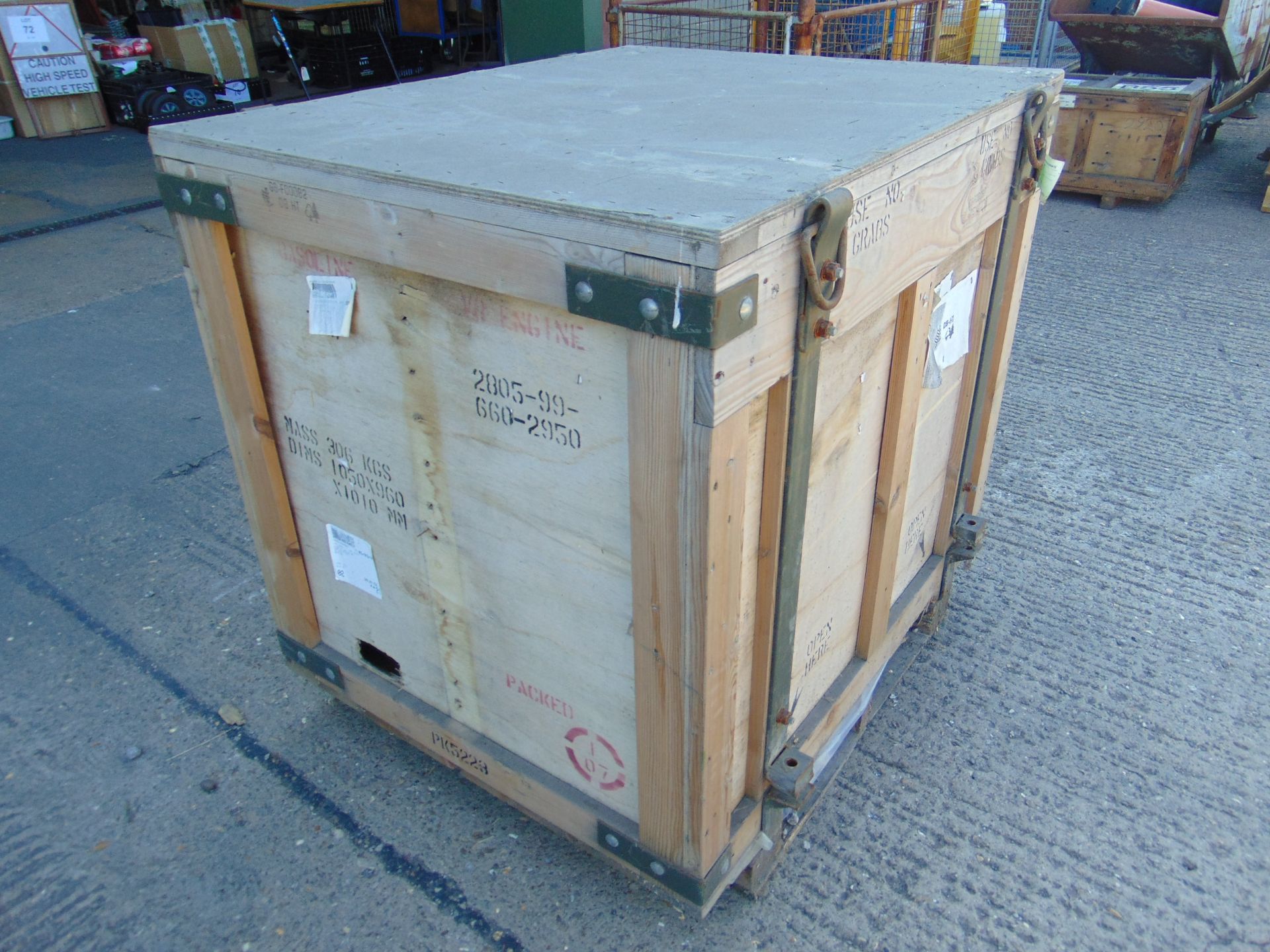 Fully Reconditioned Land Rover V8 Engine c/w all Accessories, as shown in Crate etc - Image 20 of 21