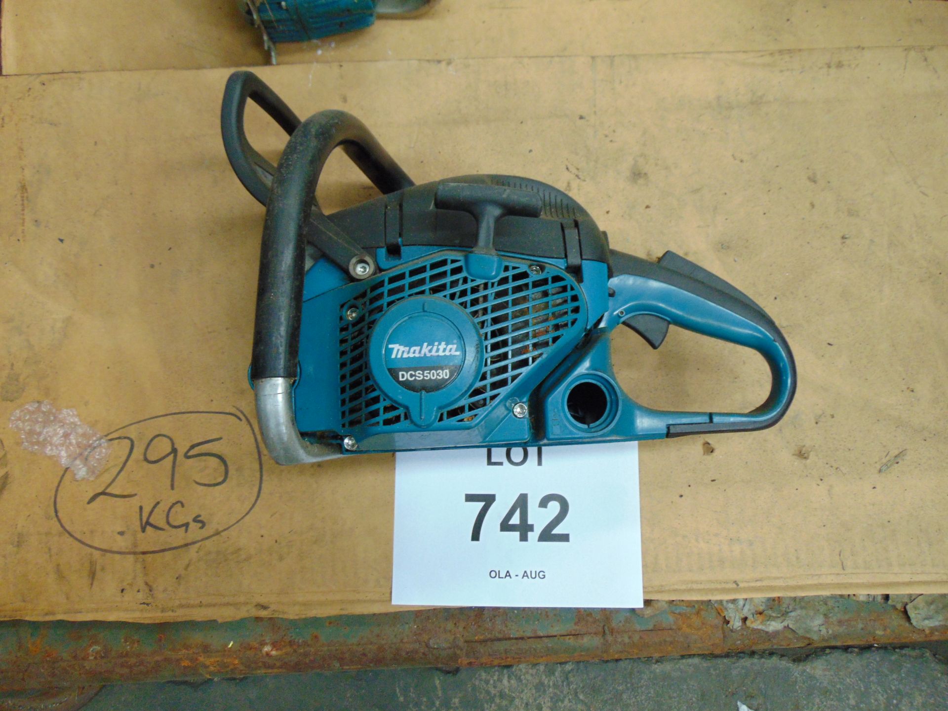 Makita DSC 5030 Chainsaw