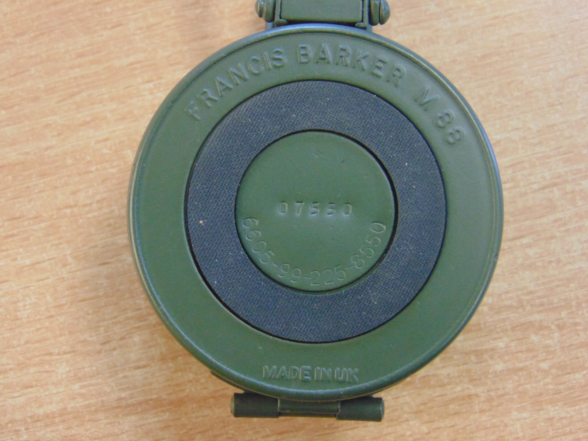 NEW UNISSUED BRITISH ARMY FRANCIS BAKER PRISMATIC COMPASS IN MILS. - Image 6 of 7