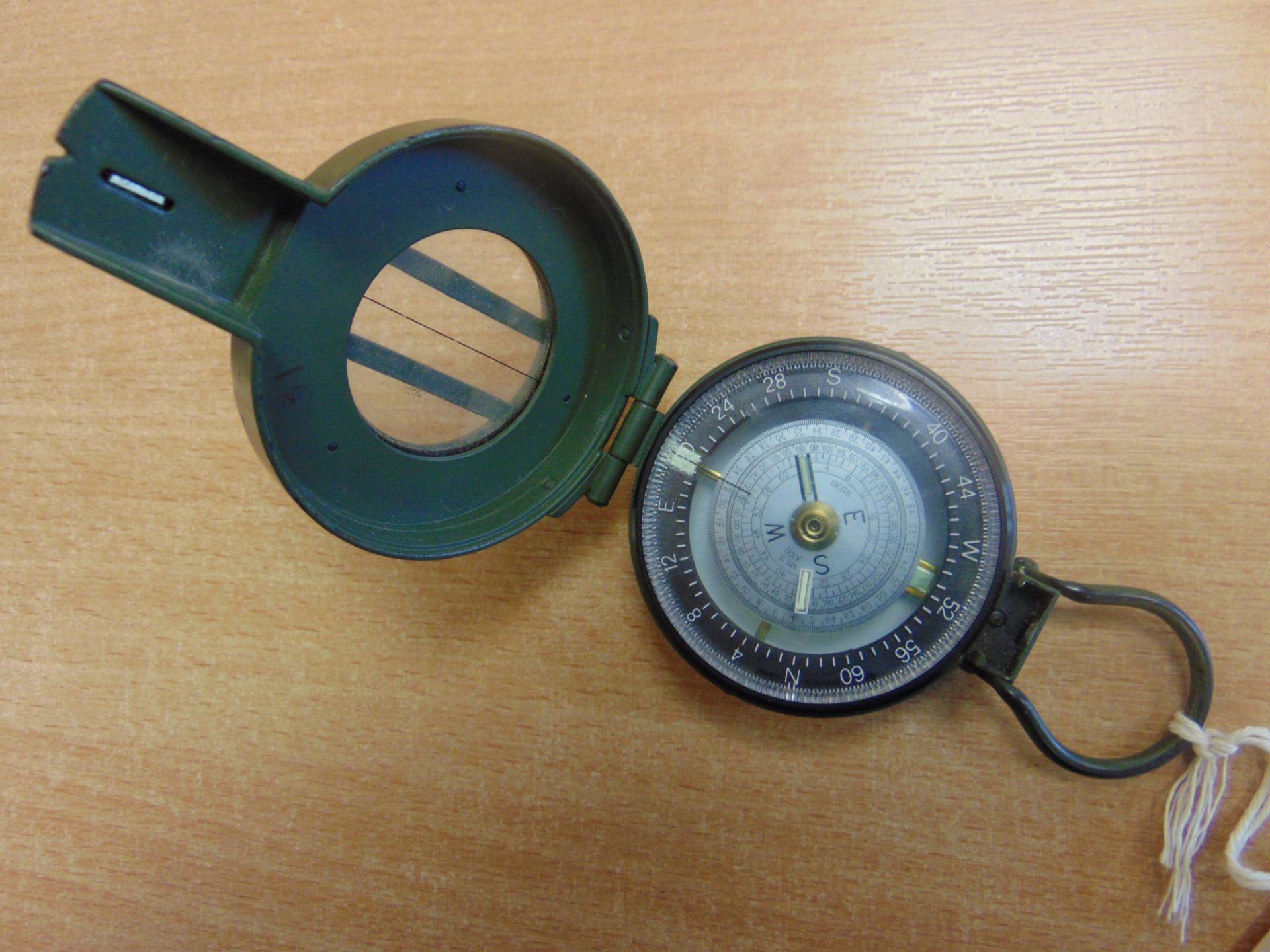 FRANCIS BAKER PRISMATIC COMPASS BRITISH ARMY ISSUE - NATO MARKS - Image 4 of 6