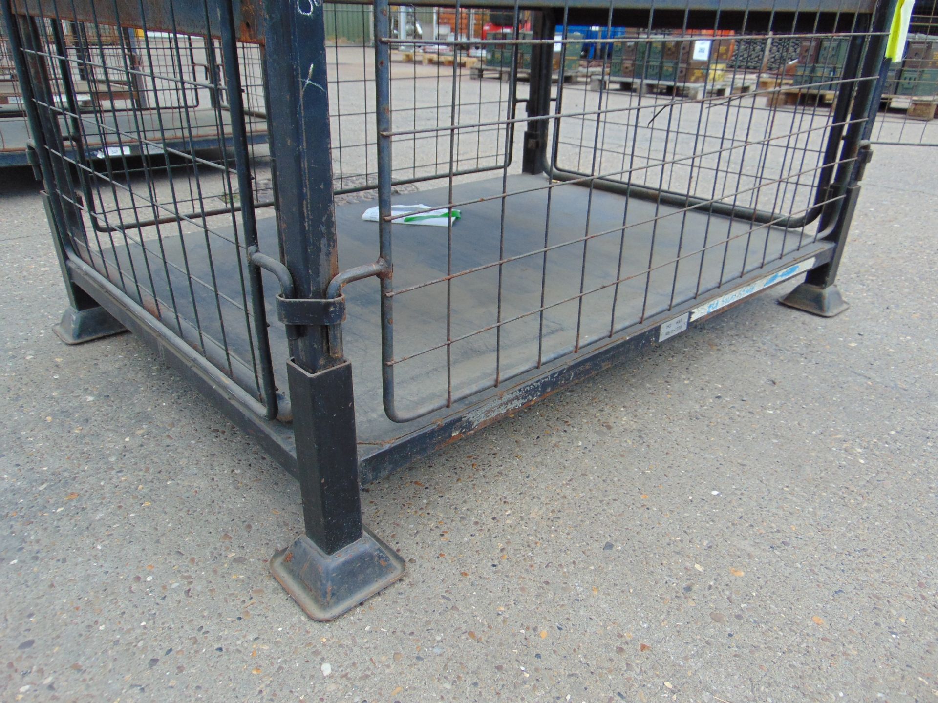 Steel Stacking Stillage with removeable sides and corner posts - Image 4 of 4