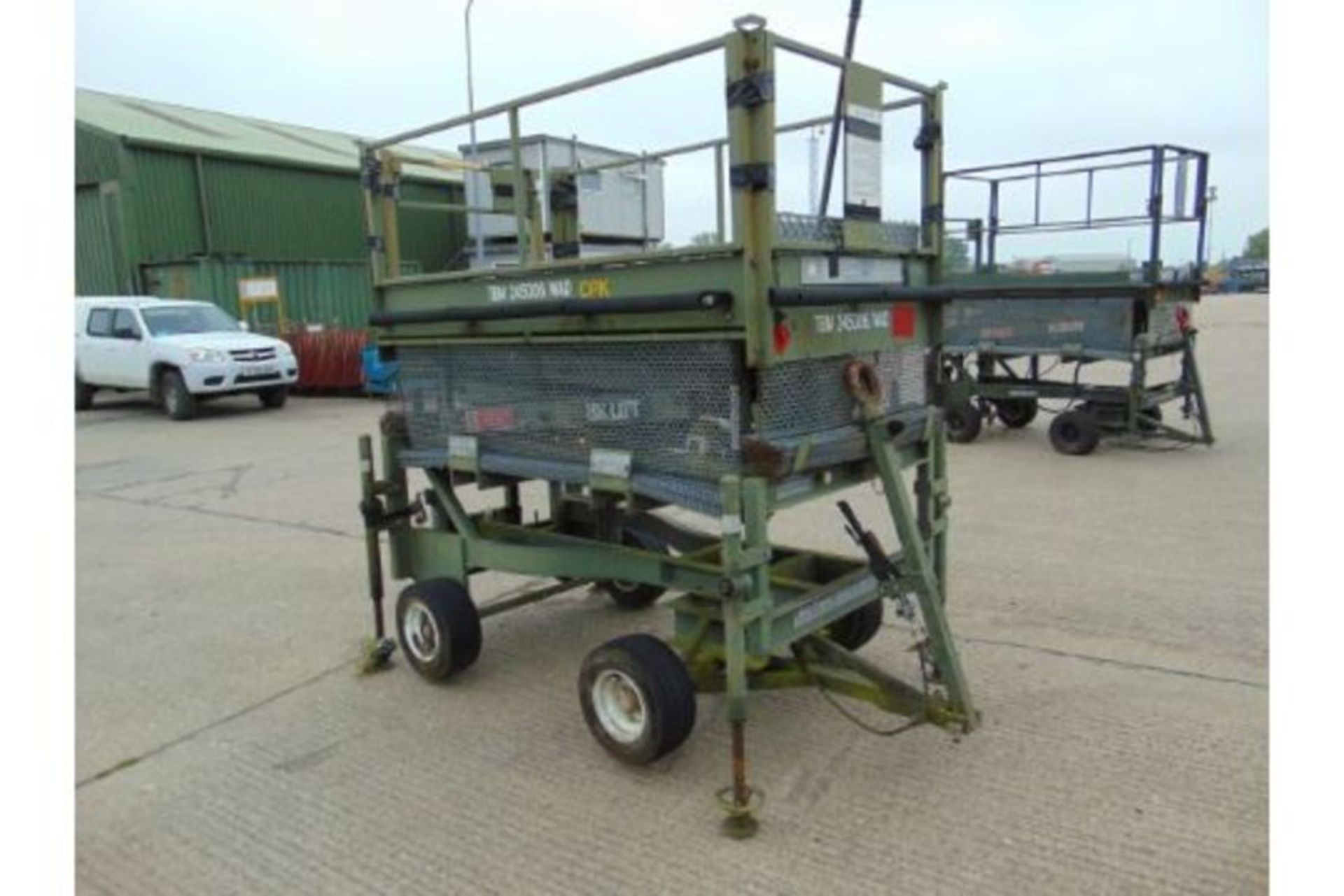 UK Lift Aircraft Hydraulic Access Platform from RAF as Shown - Image 3 of 13