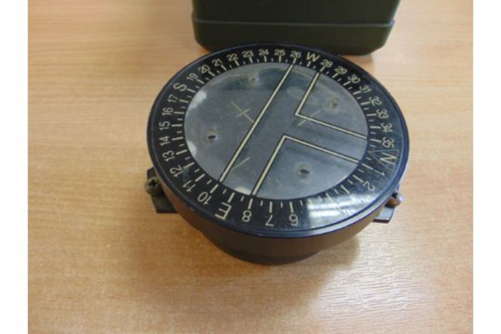 V. NICE SIRS NAVUGATION CANOE COMPASS USED BY SAS, SBS, ETC IN ORIGINAL TRANSIT CASE - Bild 3 aus 6