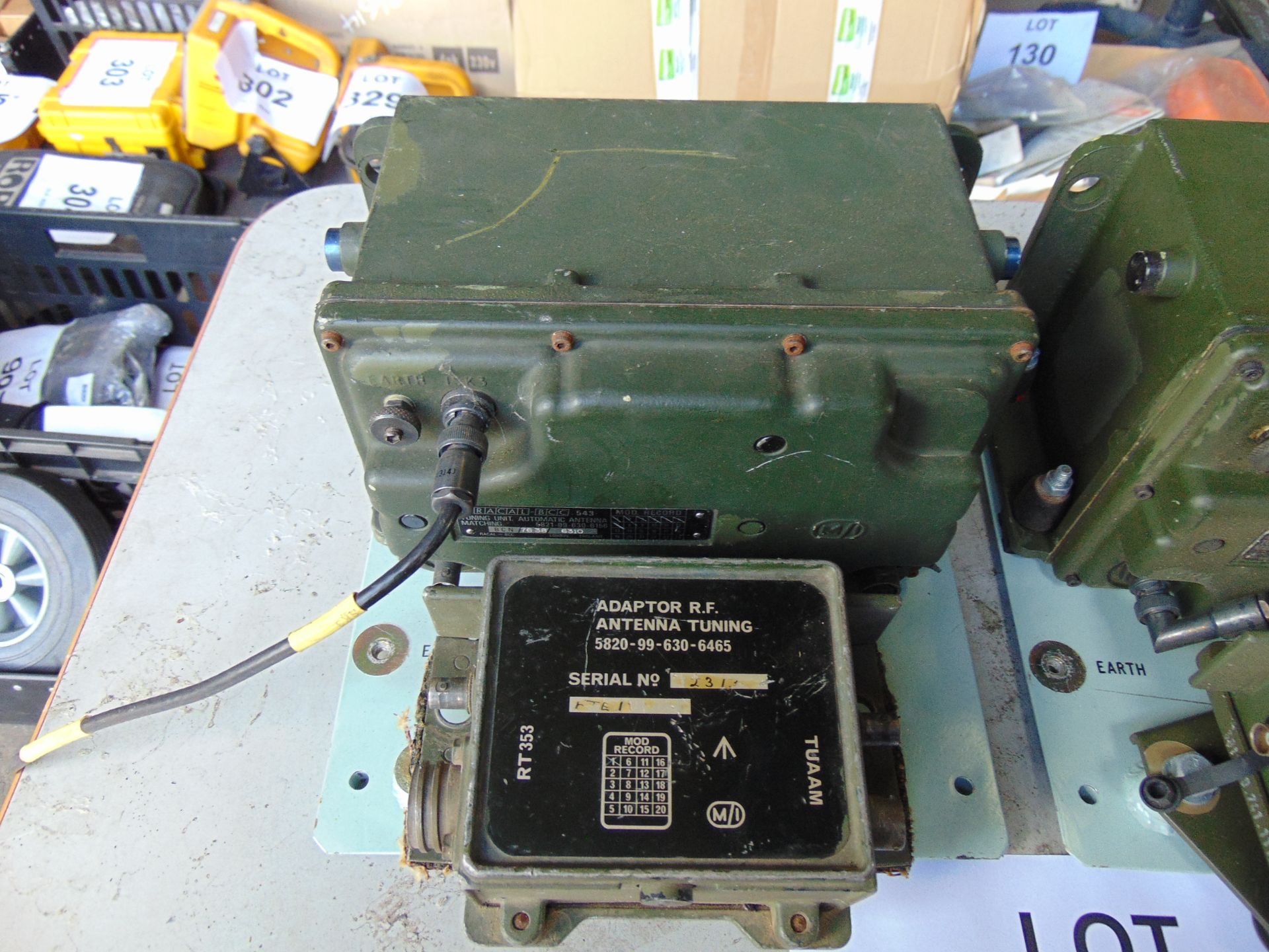 2 x Clansman Antenna Tuning unit with vehicle bracket - Image 3 of 5