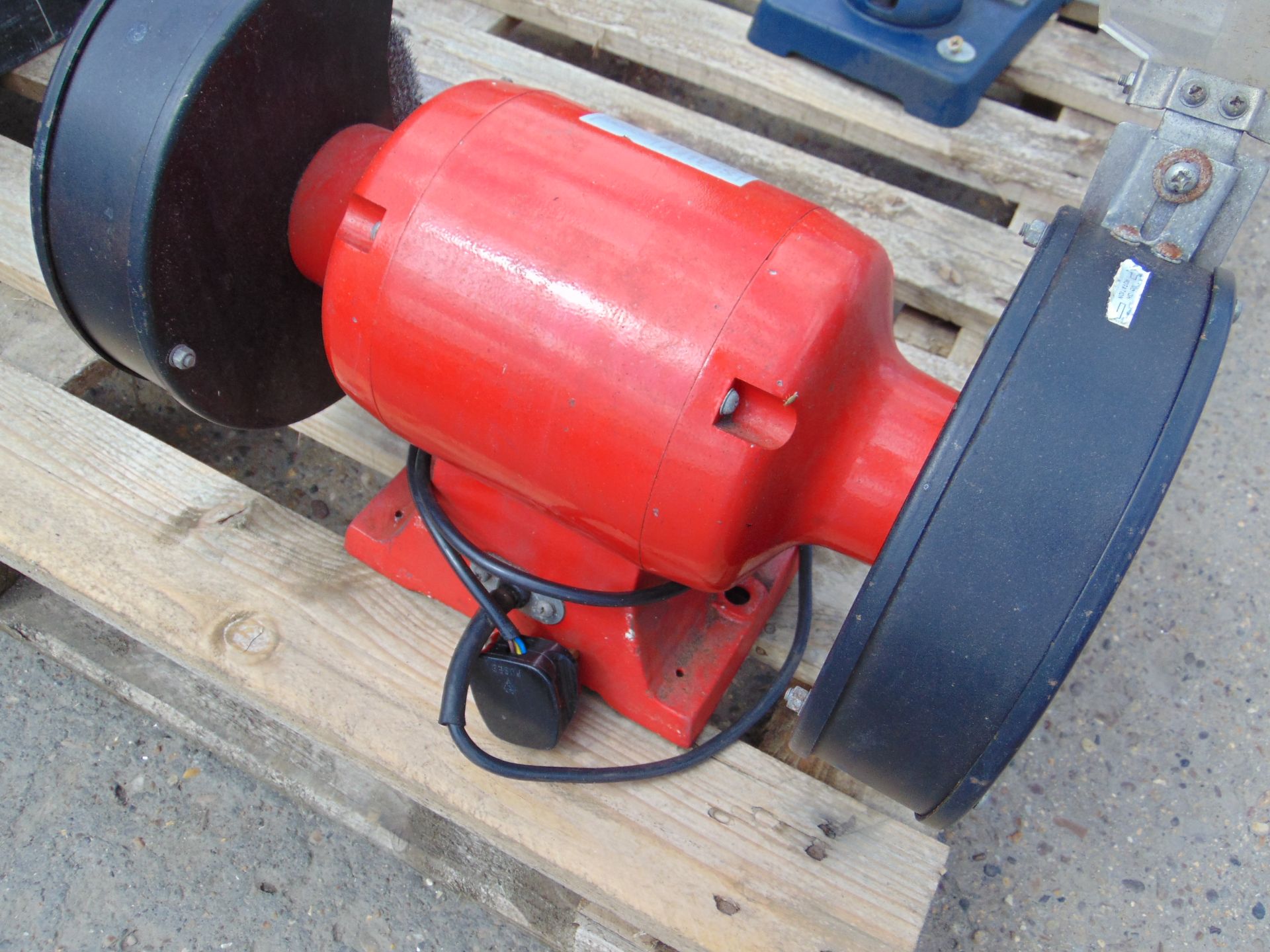 Sealey BG200/99 Bench Grinder - Image 3 of 4