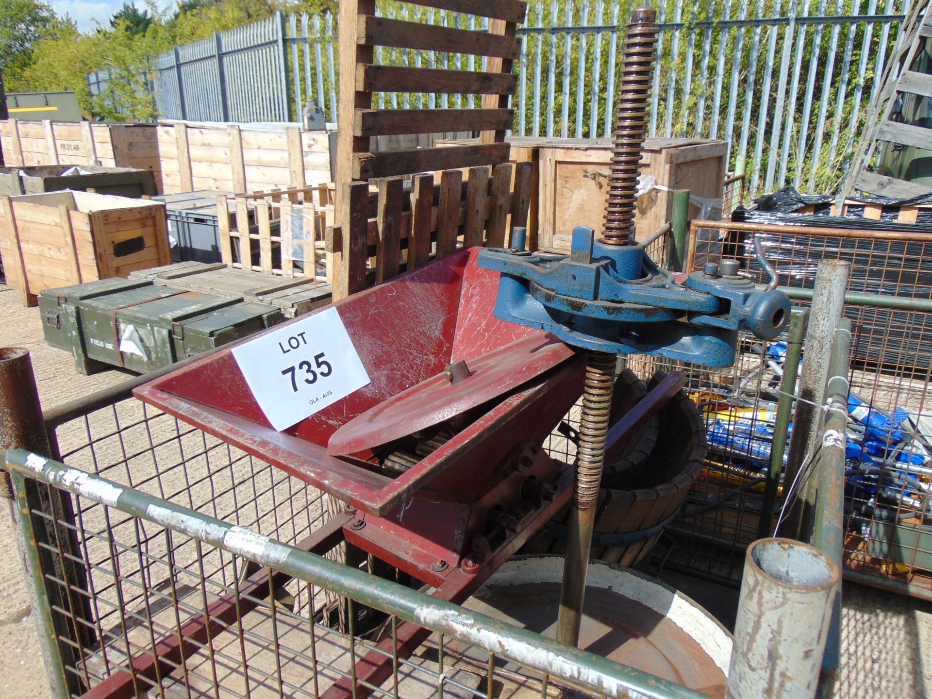 Very Unusual Apple Press for Pressing Apples Fruit Etc. and Making Juice, Cider etc - Image 4 of 6