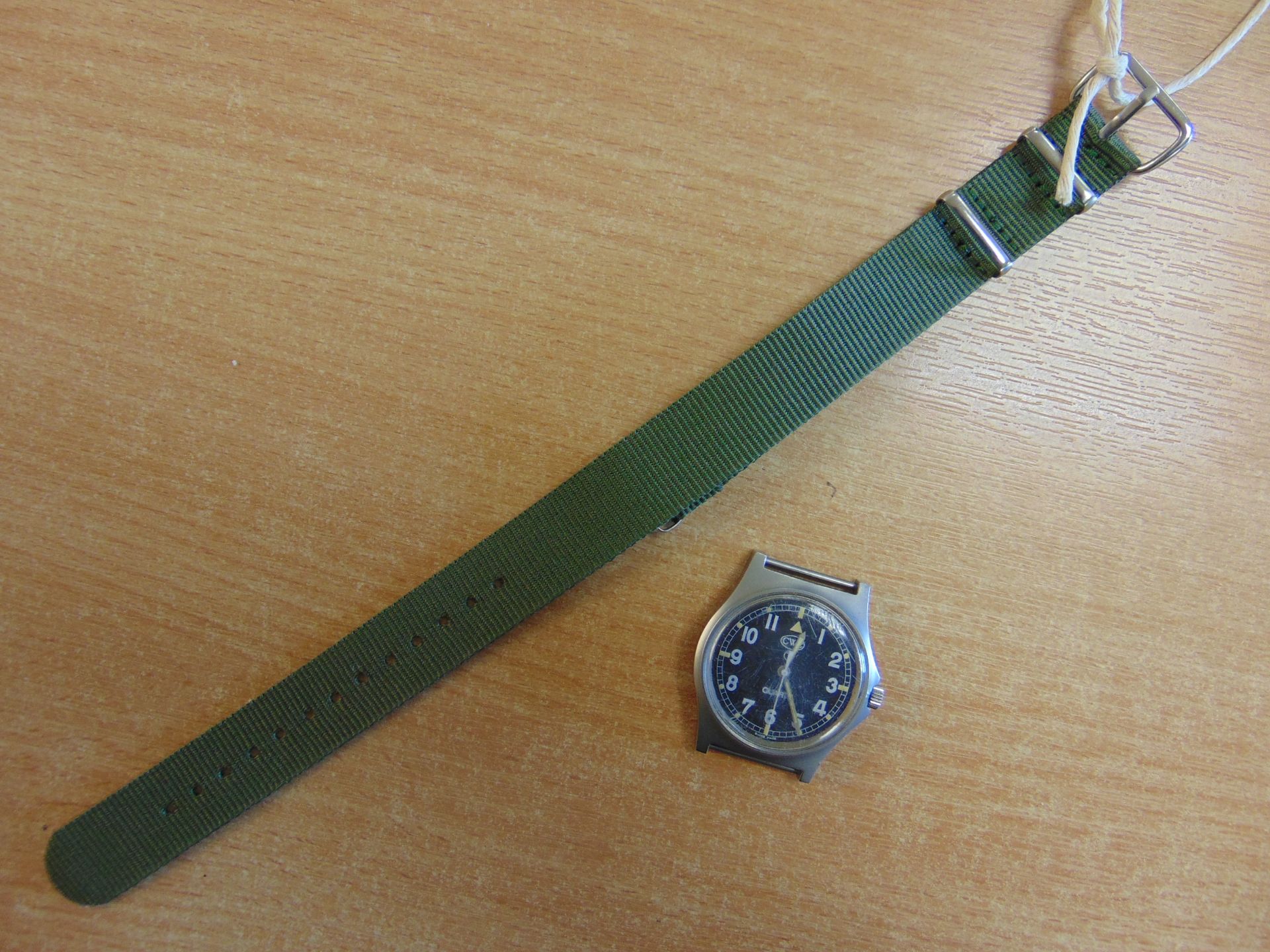 CWC W10 BRITISH ARMY SERVICE WATCH NATO MARKS DATED 1998 - Image 7 of 8