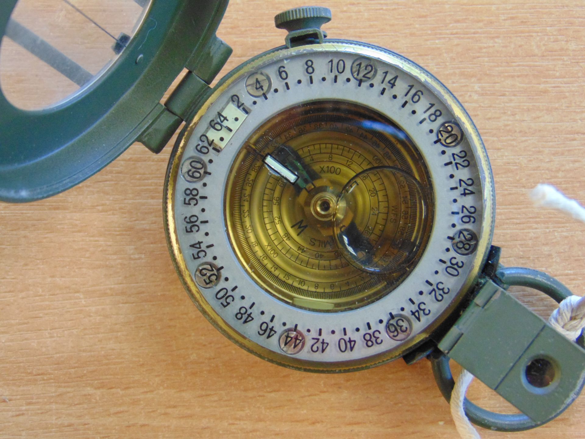 STANLEY LONDON BRASS PRISMATIC COMPASS BRITISH ARMY ISSUE IN MILS - Image 3 of 5