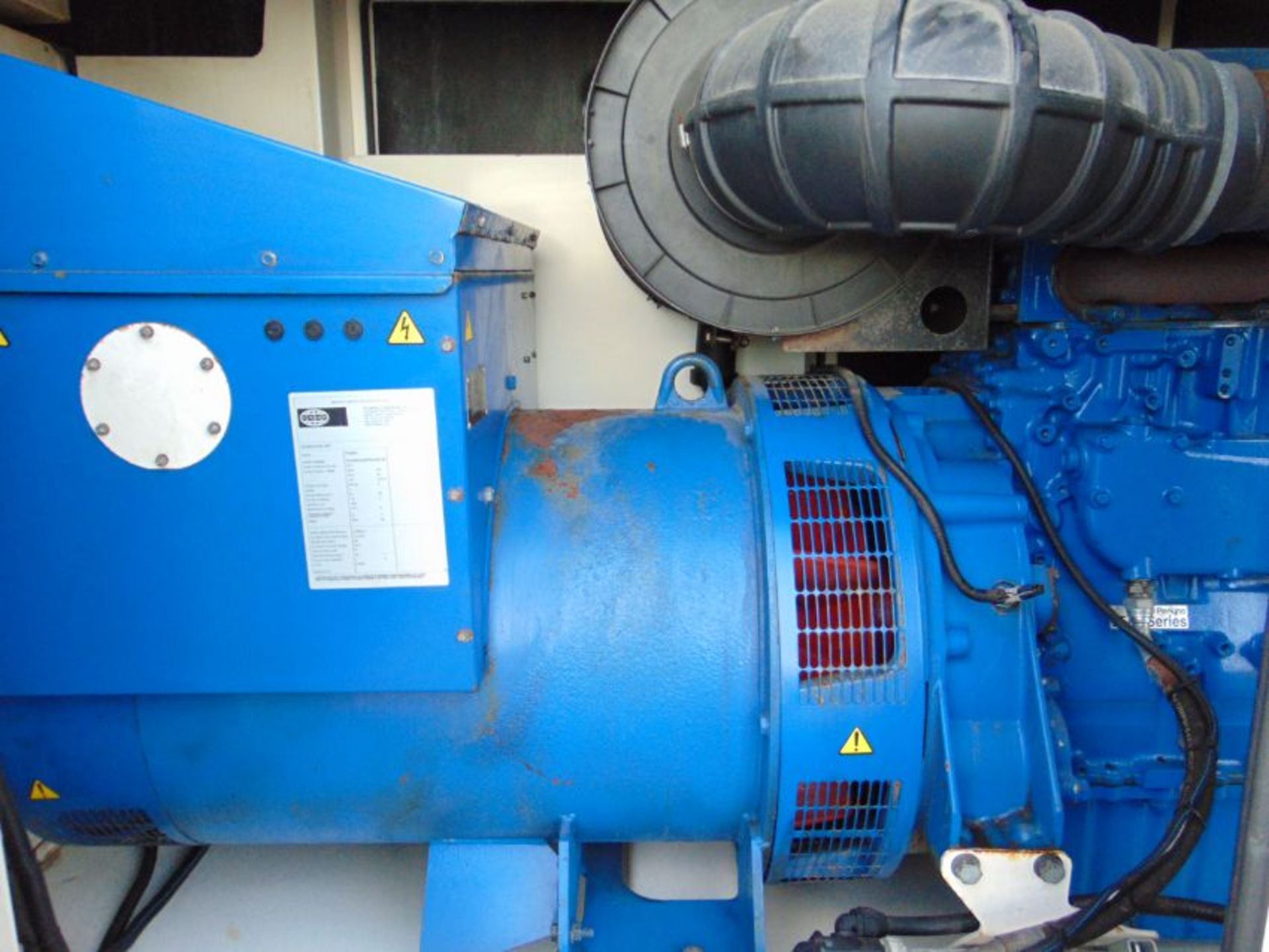 FG Wilson P500P2 500 KVA Silent Perkins Diesel Generator ONLY 1406 Hours From UK Govt Dept - Image 5 of 24