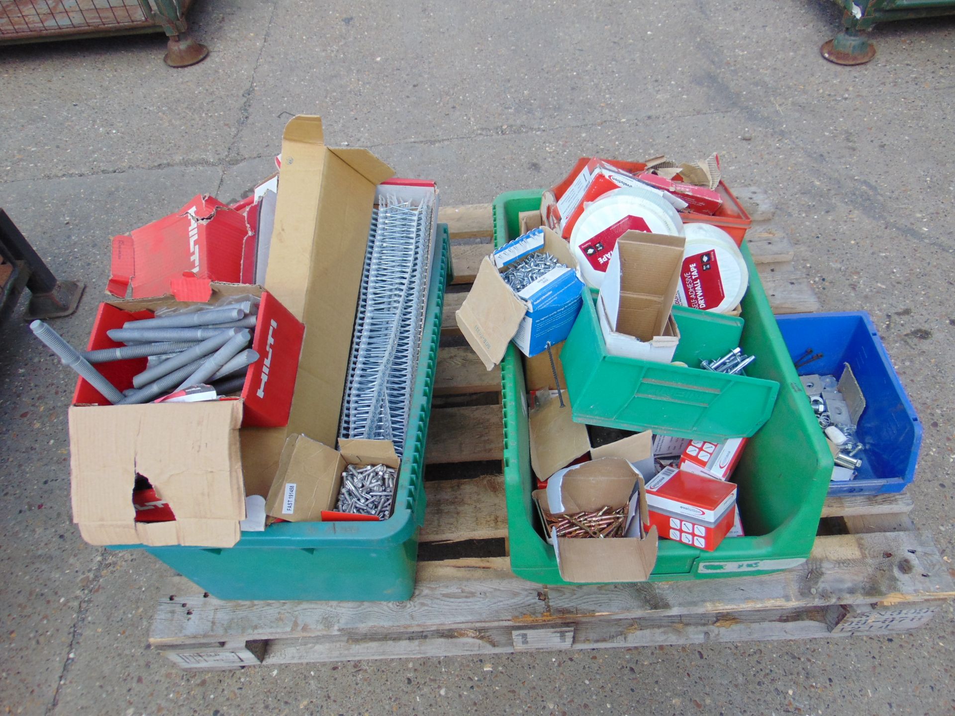 Large QTY of Screws, Fixings etc