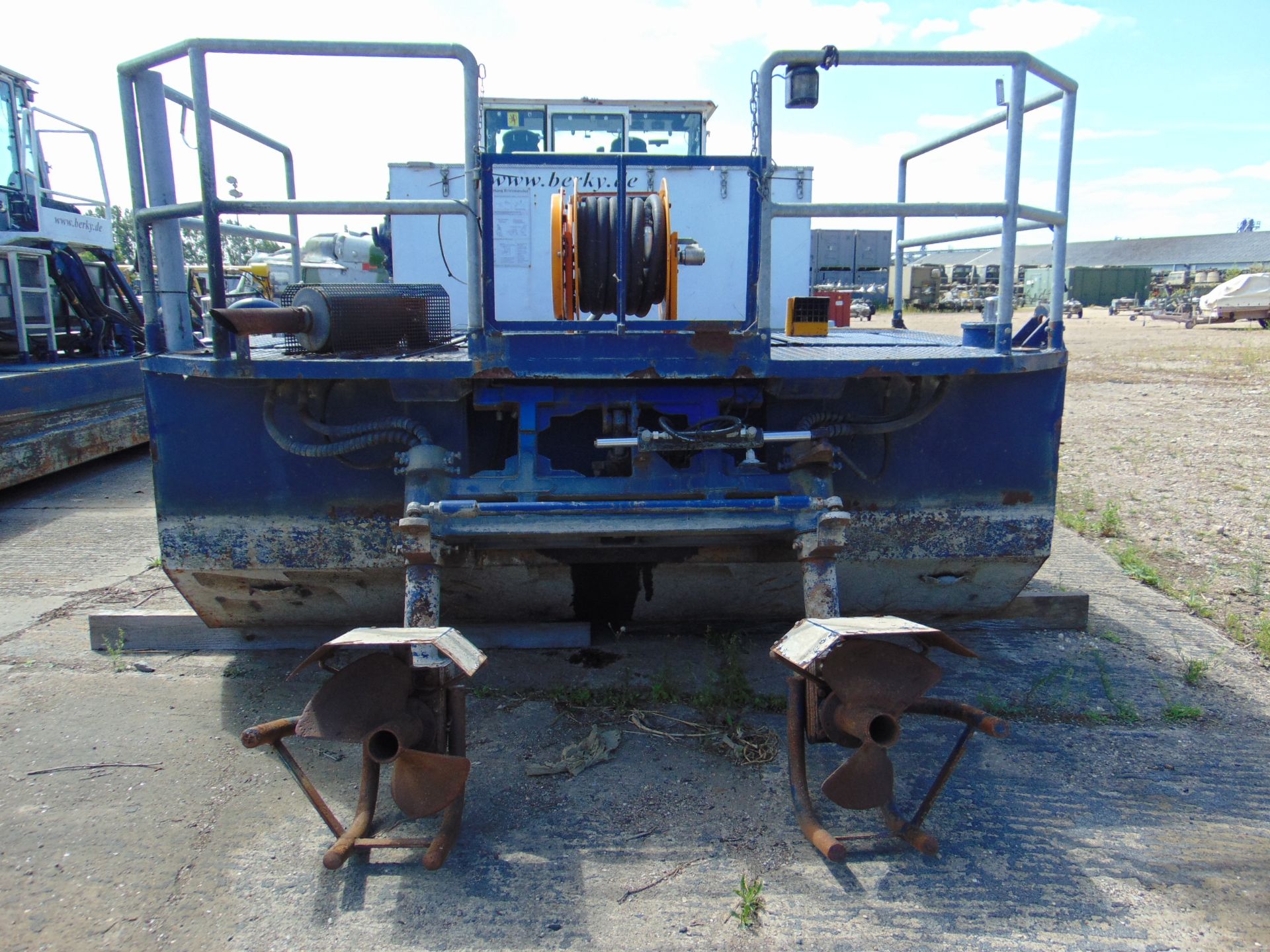 2012 Berky Type 6530 Aquatic Weed Harvester from the UK Environment Agency - Image 3 of 34