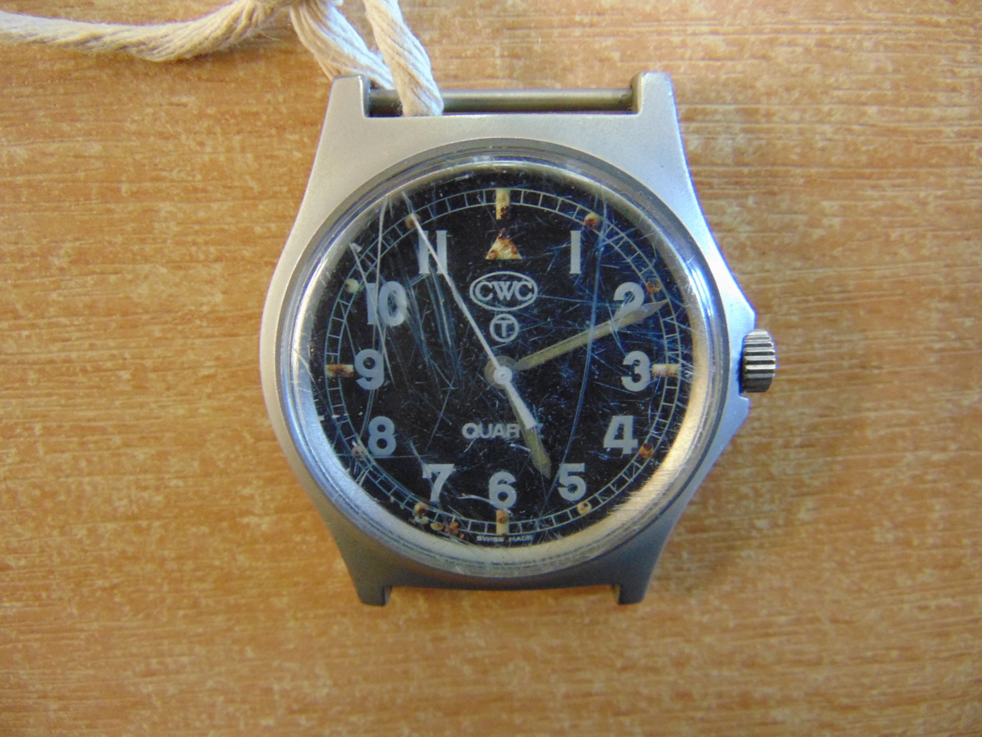 CWC 0552 NAVY/ROYAL MARINES ISSUE SERVICE WATCH NATO MARKS DATE 1990 - GULF WAR