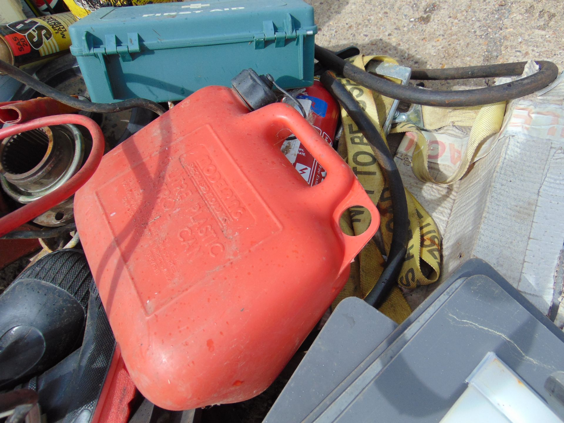 Jump Leads, Wheel Chocks, Boots, Lubricants etc - Image 4 of 5