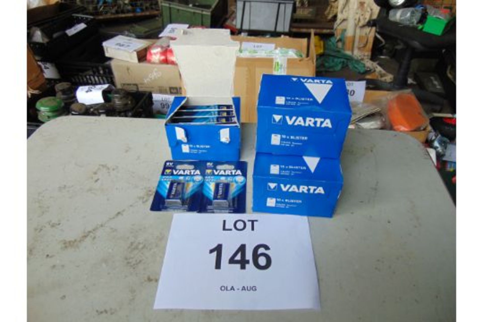 40 Varta 9 Volt Batteries