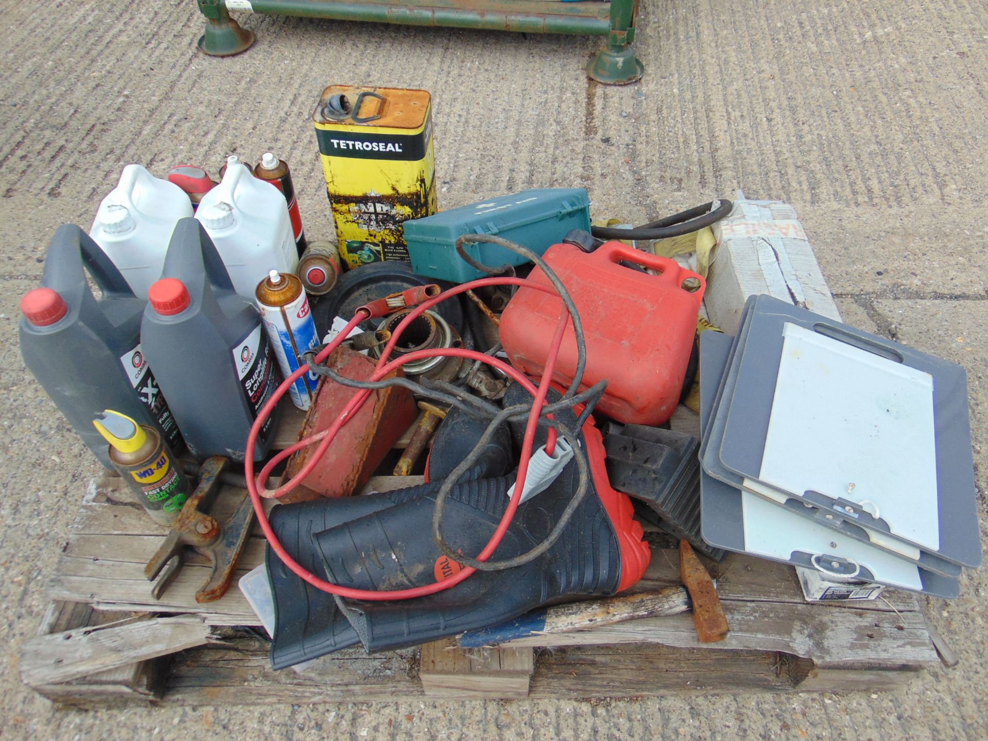 Jump Leads, Wheel Chocks, Boots, Lubricants etc