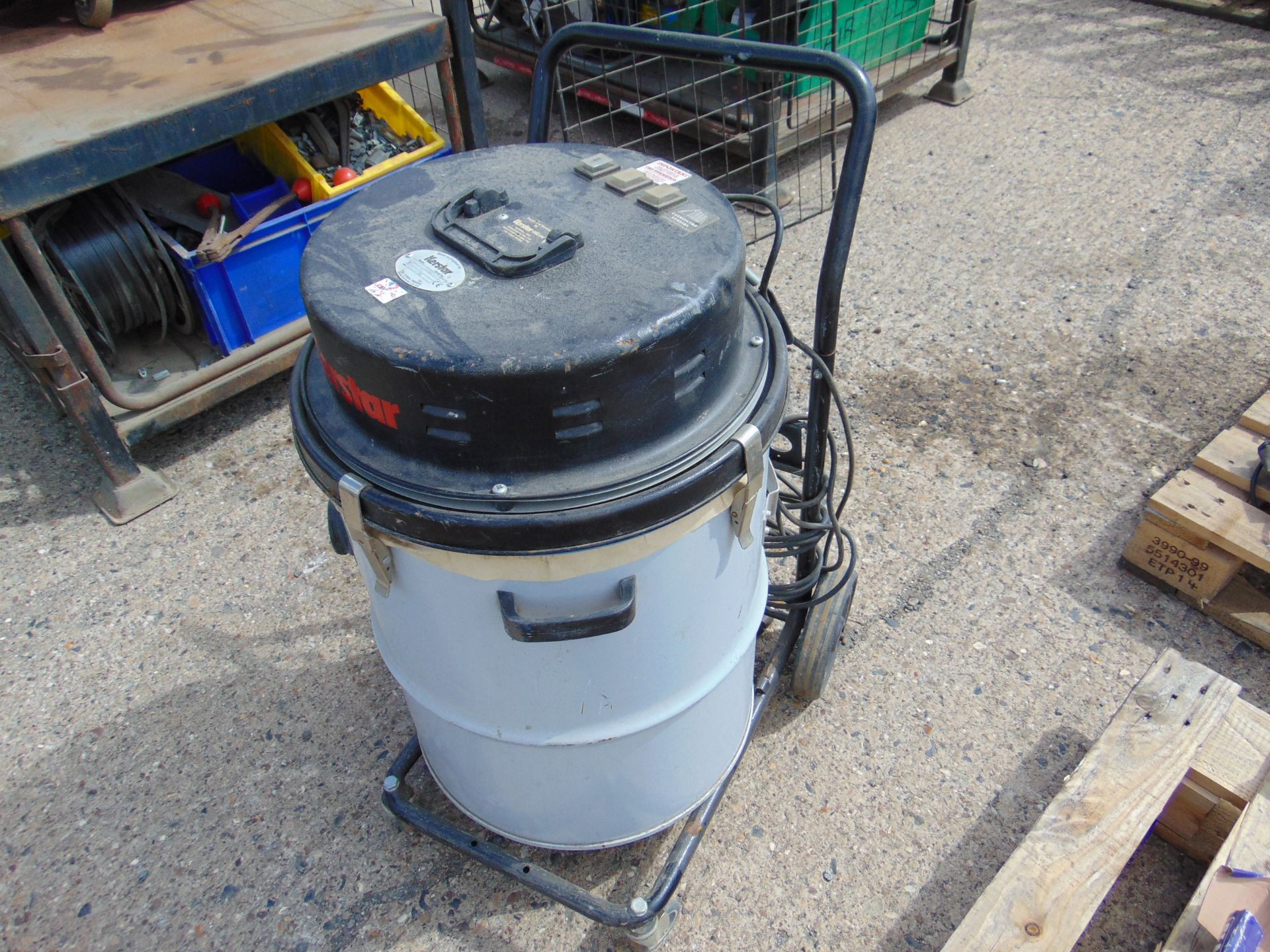 Kerstar KV65/3 Industrial Vacuum Cleaner - Image 2 of 4