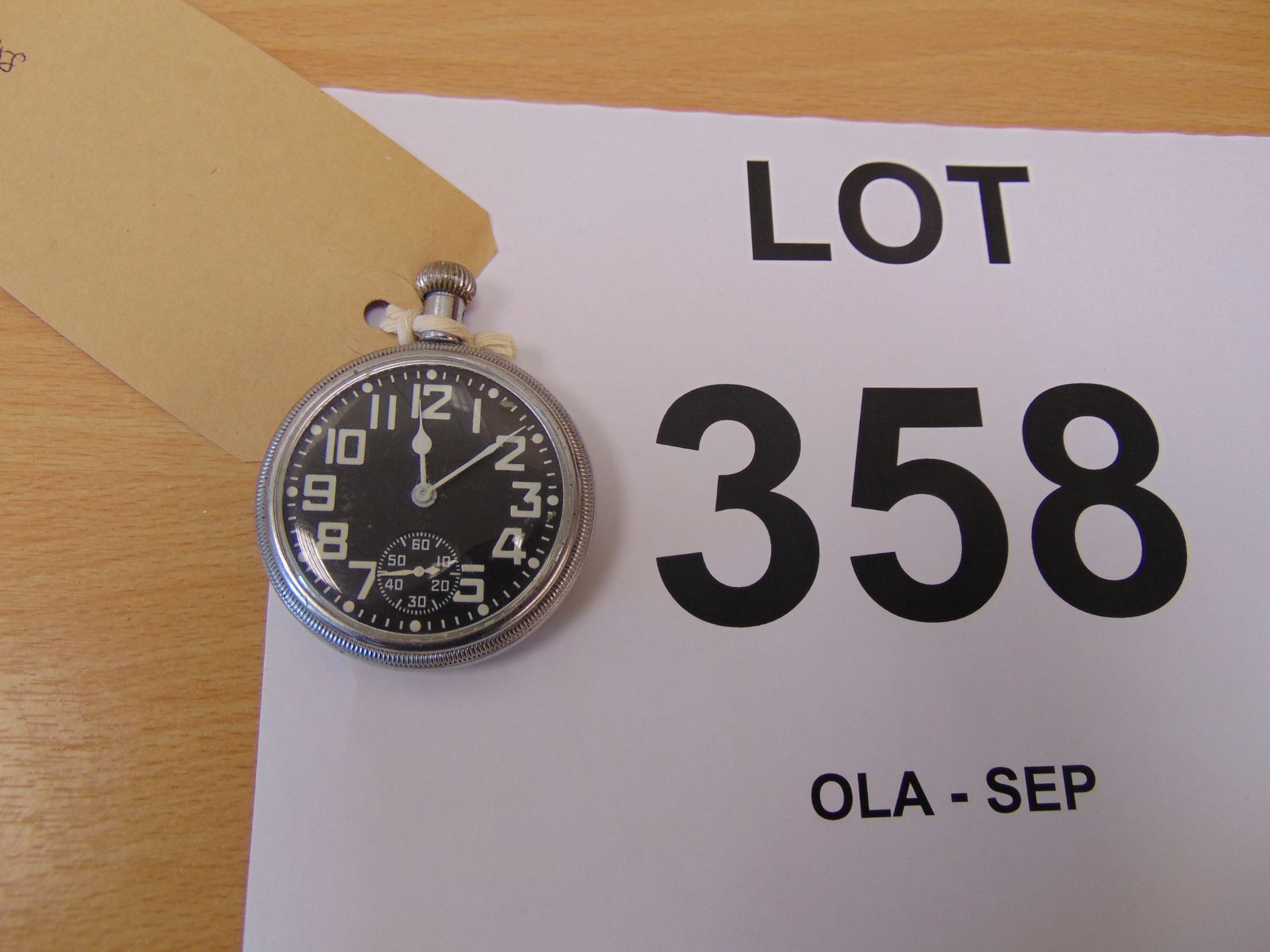 Unusual Waltham 0552 Royal Navy Deck Watch NON-LUM as issued to Nuclear Submarines - Image 5 of 5