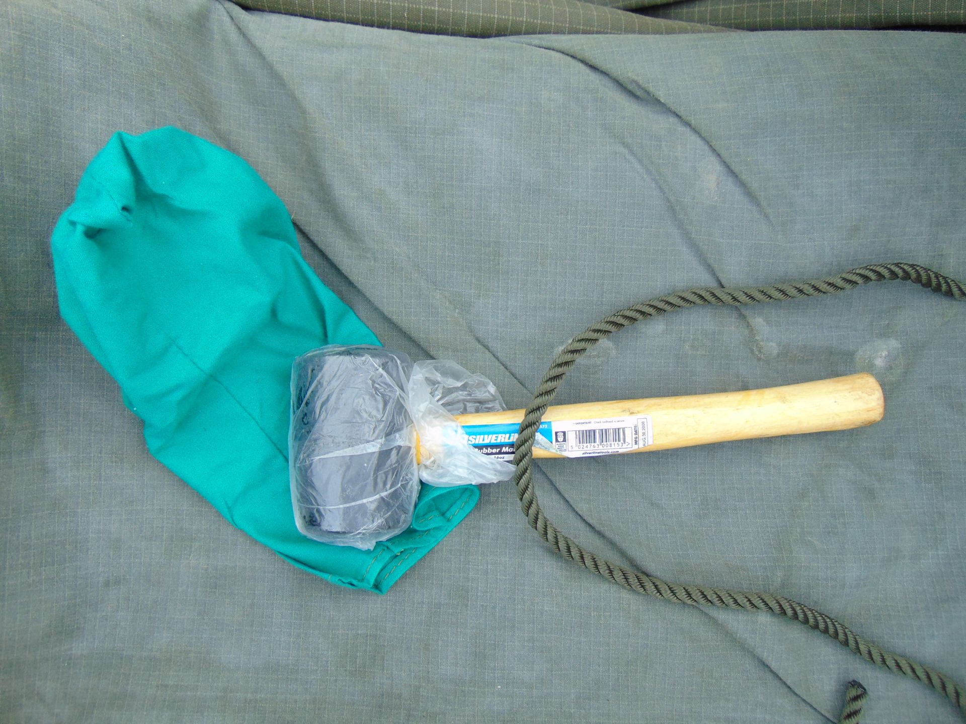 2 x Unissued Tent Kits in Valise as shown with Mallet etc - Image 3 of 6