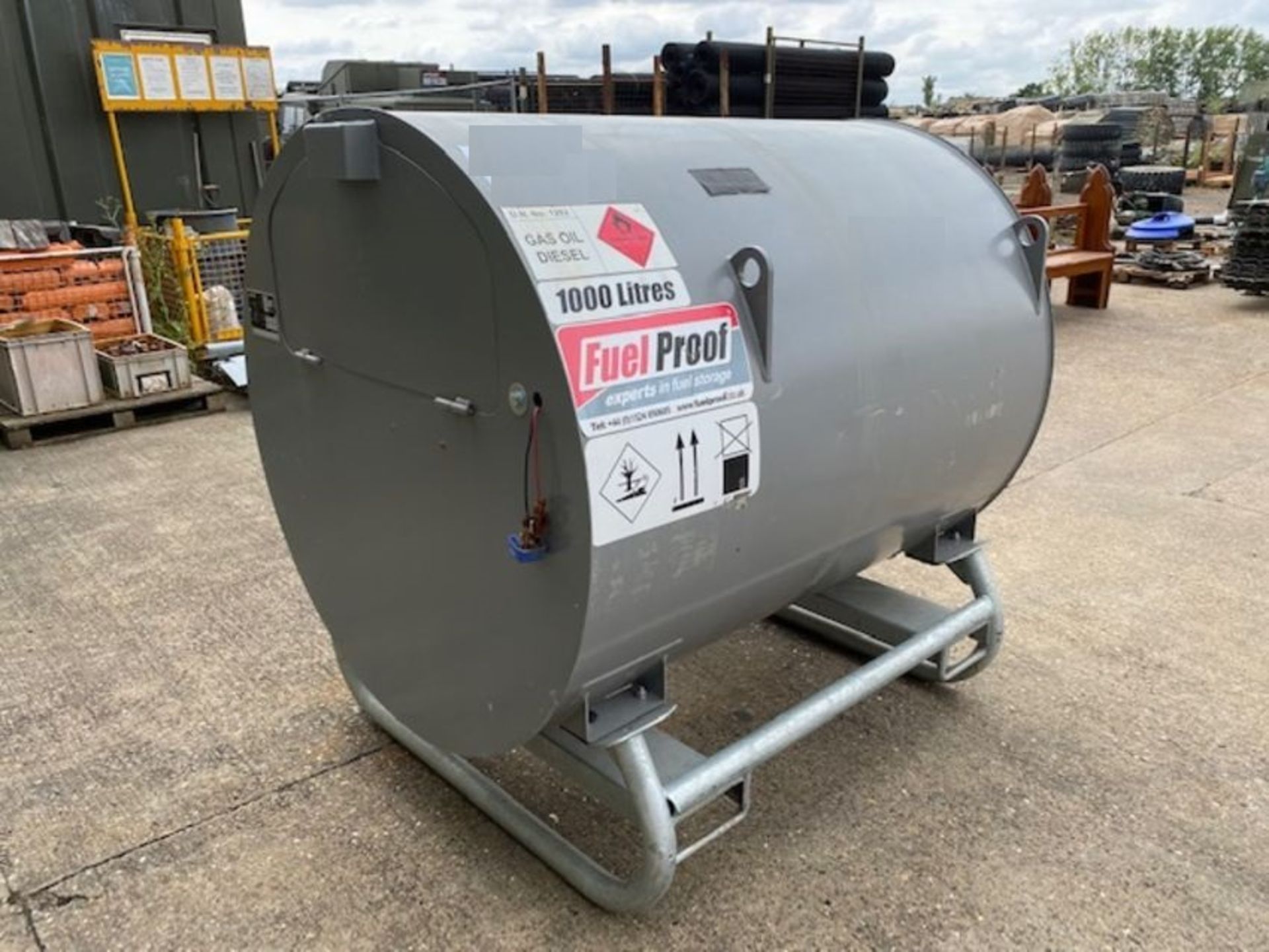 Fuelproof 1000 litre bunded fuel tank - Image 10 of 16