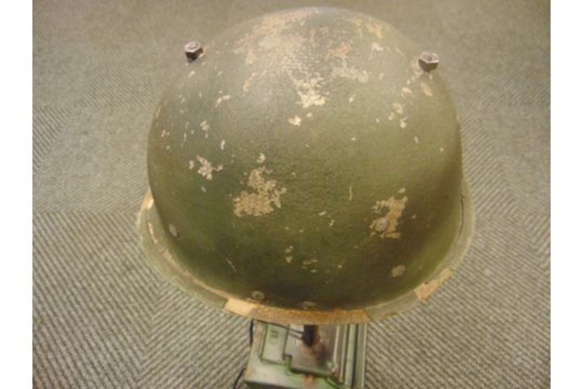 VERY UNUSUAL TABLE LAMP MADE FROM STEEL COMBAT HELMET AMNO BOX ETC - Image 3 of 6