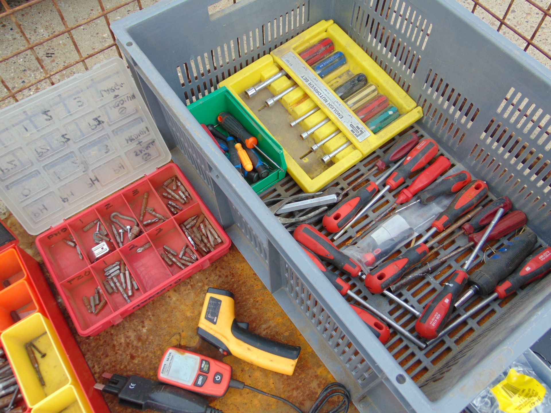 Screwdrivers, Drill Bits, Thread Mandrel Setters, Stamp Set etc - Image 3 of 8