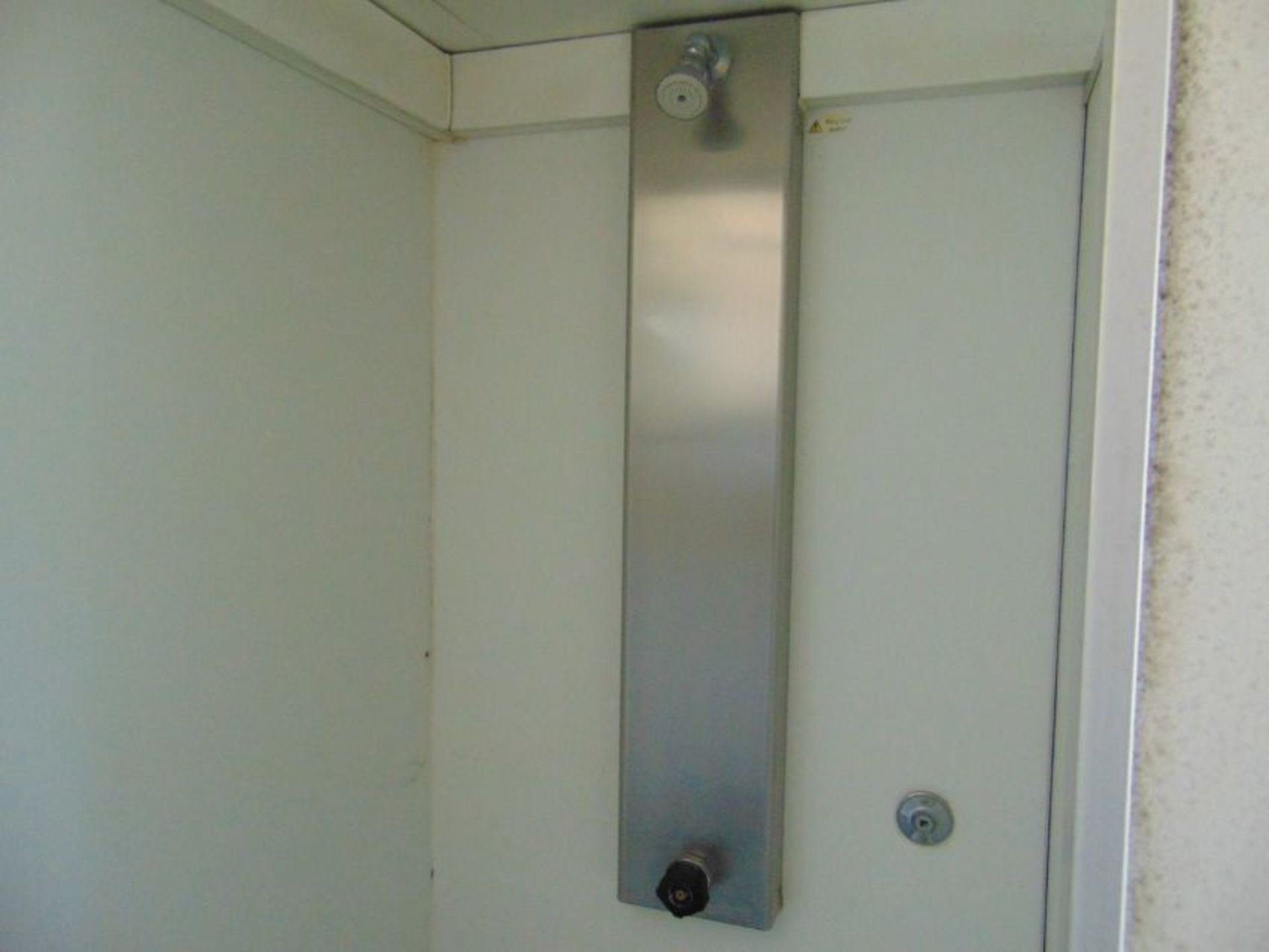 Demountable Front Line Ablution Unit in 20ft Container with hook loader, Twist Locks Etc - Image 17 of 26