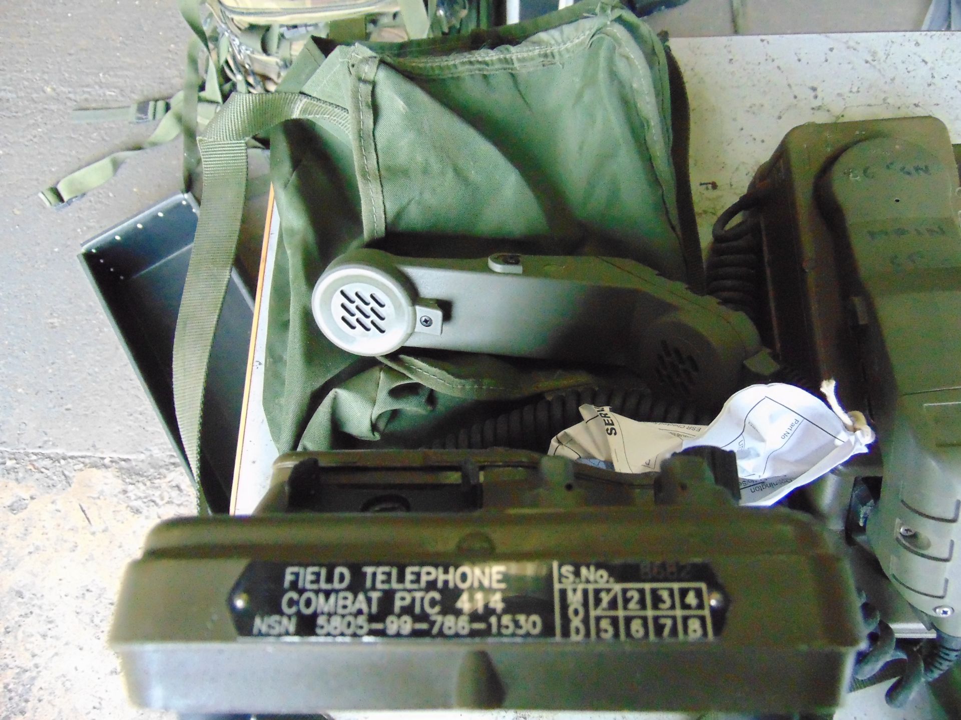 2 x Field Telephone Combat PTC 414 in bags - Image 2 of 3