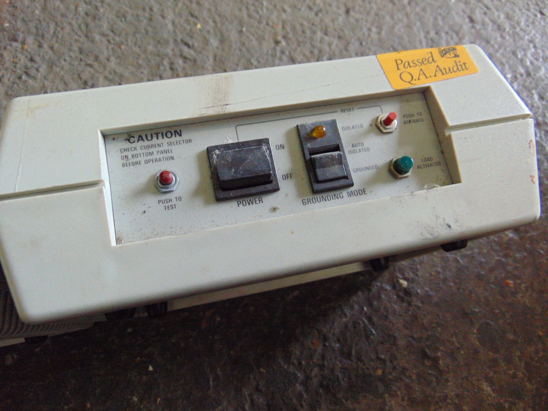 2x Tektronix A6901 Ground Isolation Monitors - Image 7 of 11