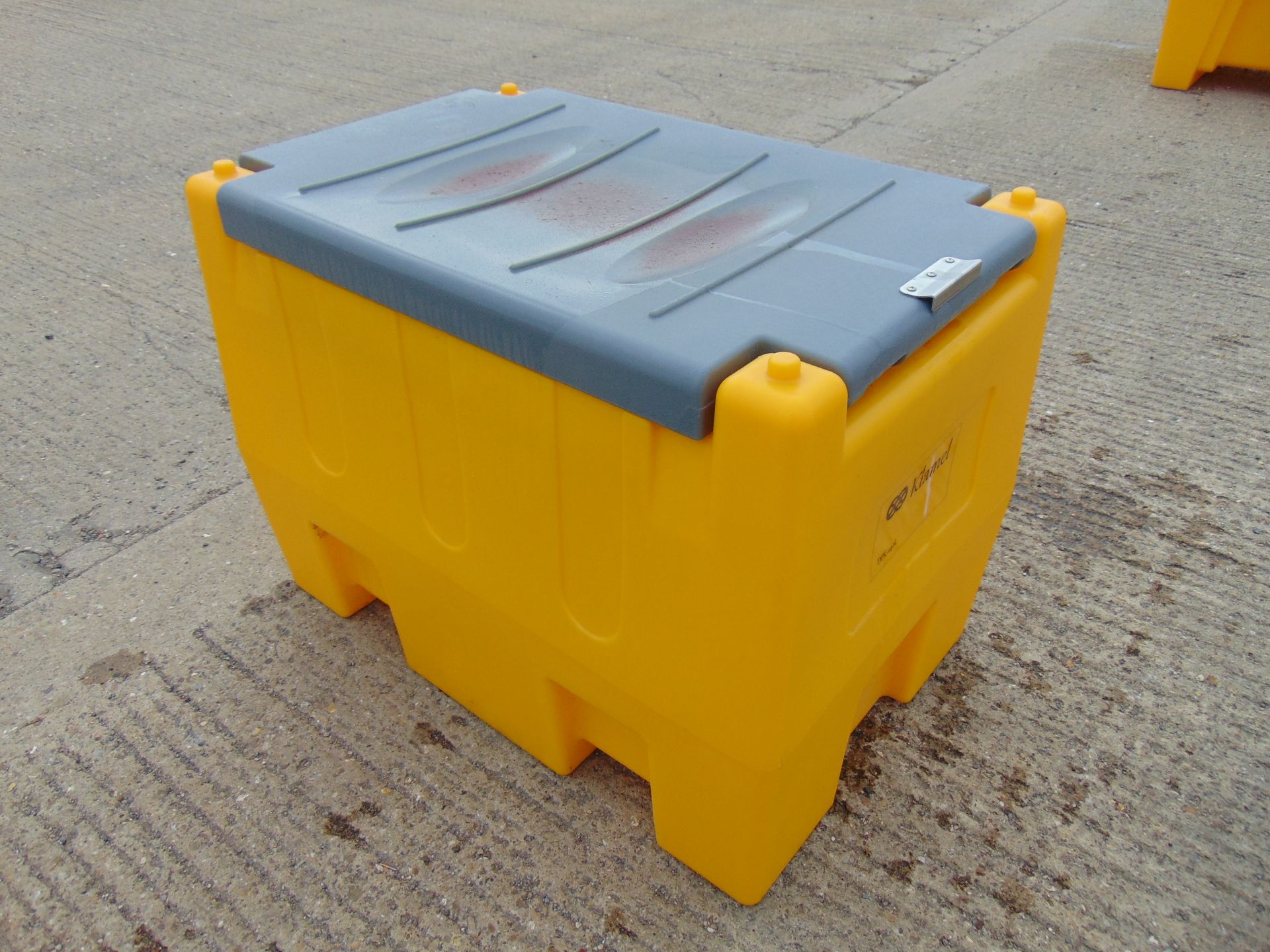 **New Unused** DTK 240 Litre fuel storage tank C/W Pump, Hose & Nozzle - Image 10 of 11